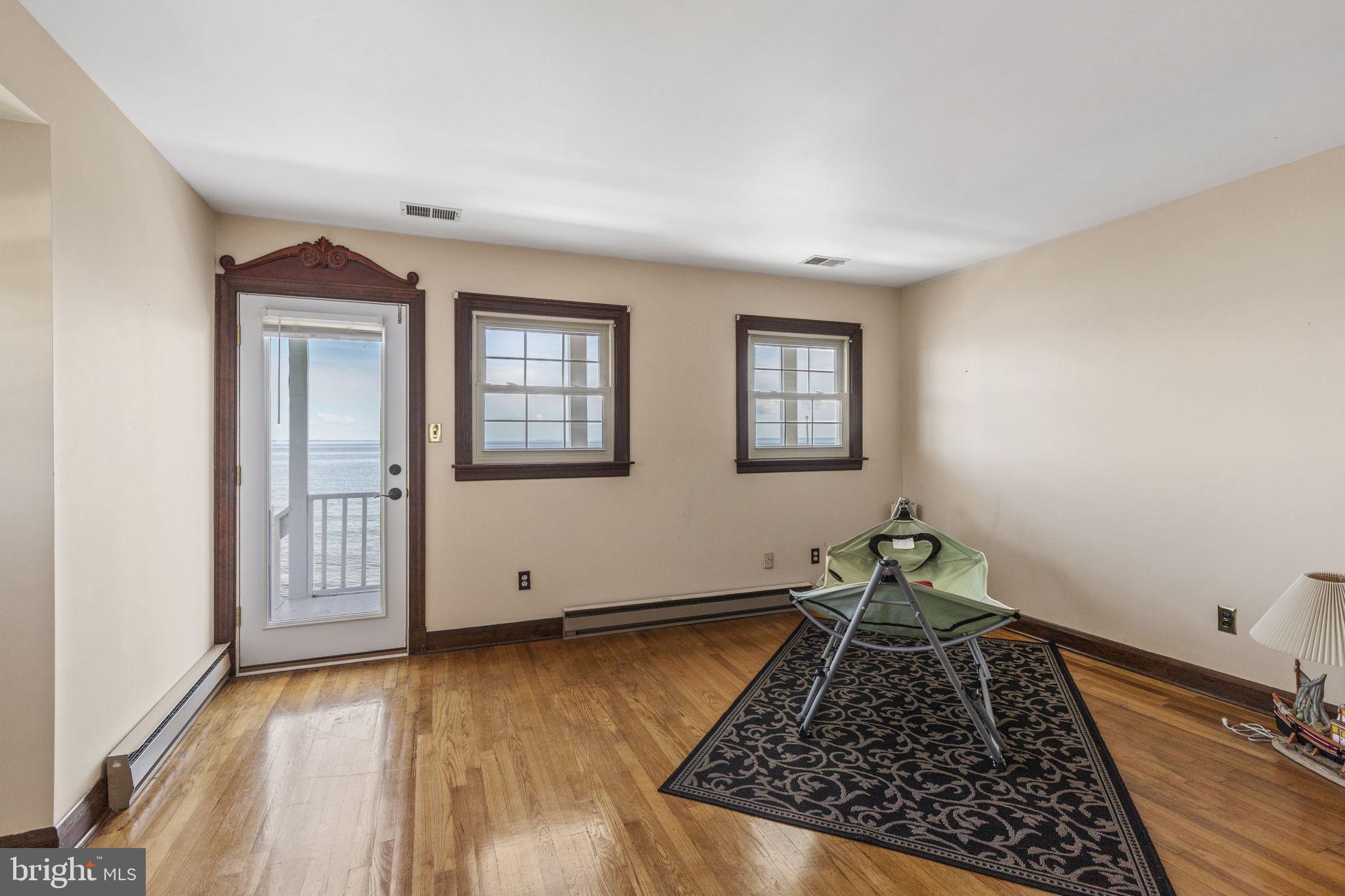 BAYSIDE BEACH - Residential Lease