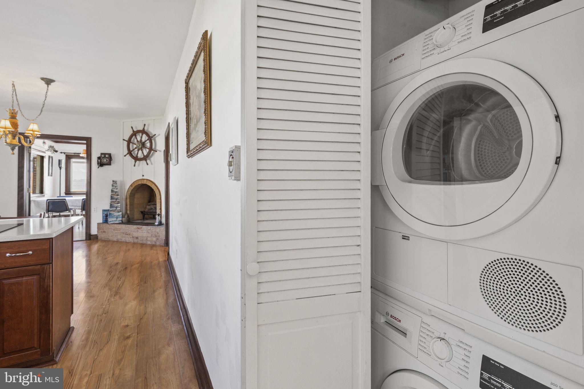 BAYSIDE BEACH - Residential Lease