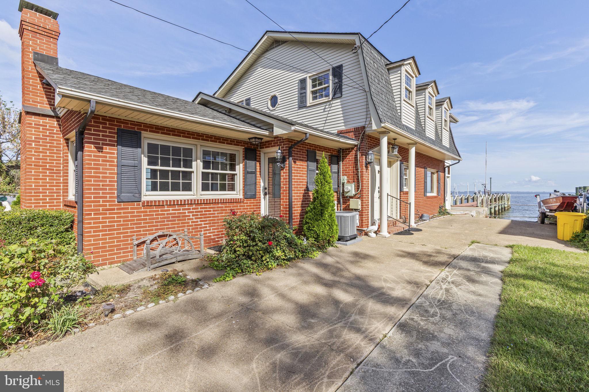 BAYSIDE BEACH - Residential Lease