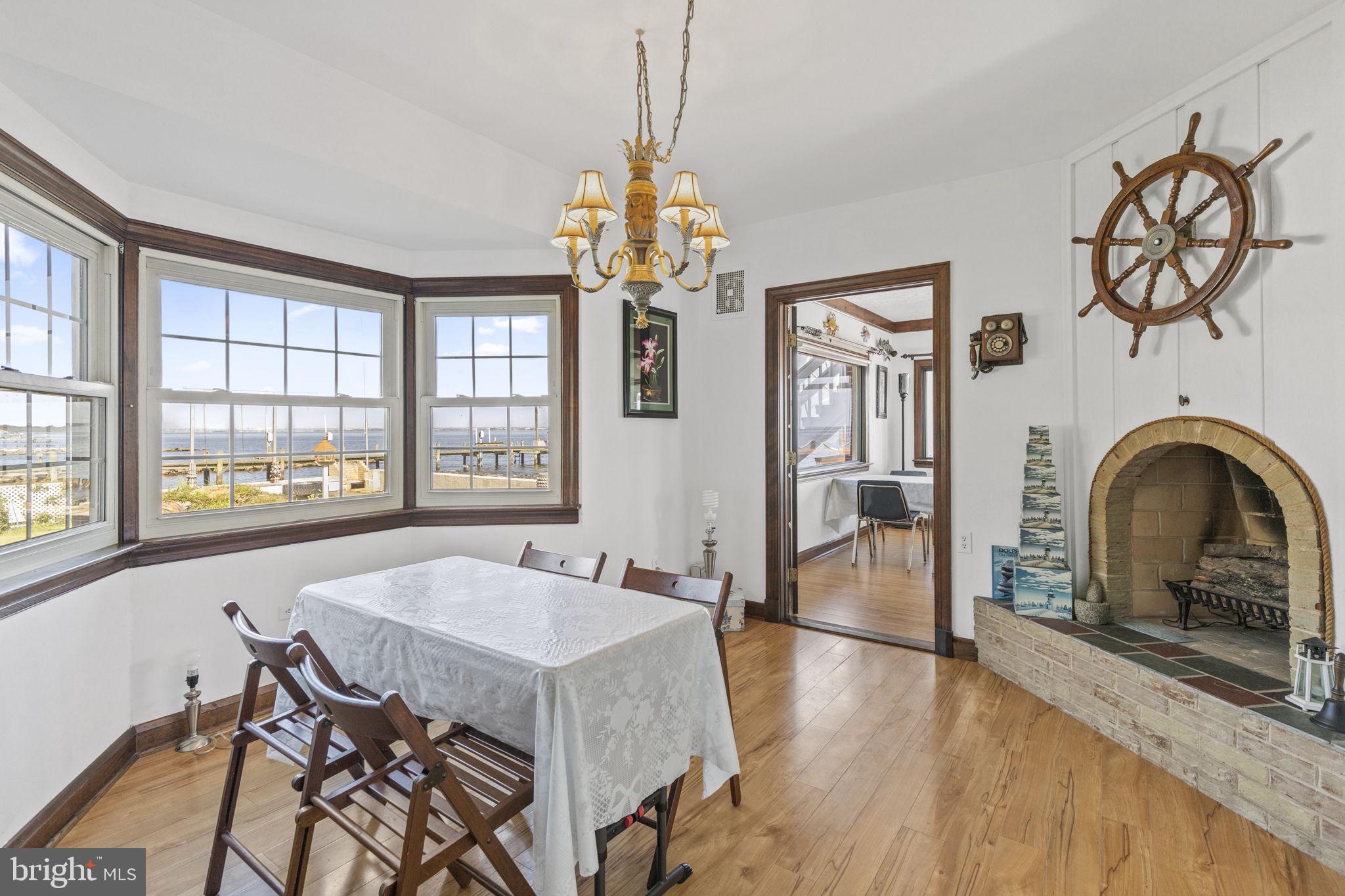 BAYSIDE BEACH - Residential Lease