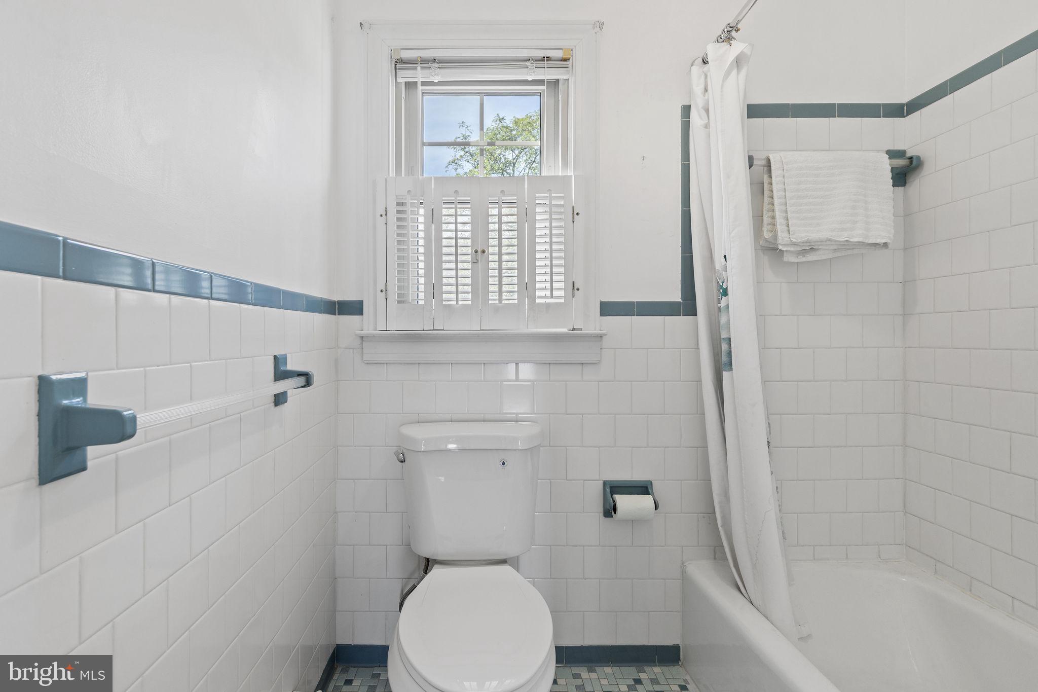 BAYSIDE BEACH - Residential Lease