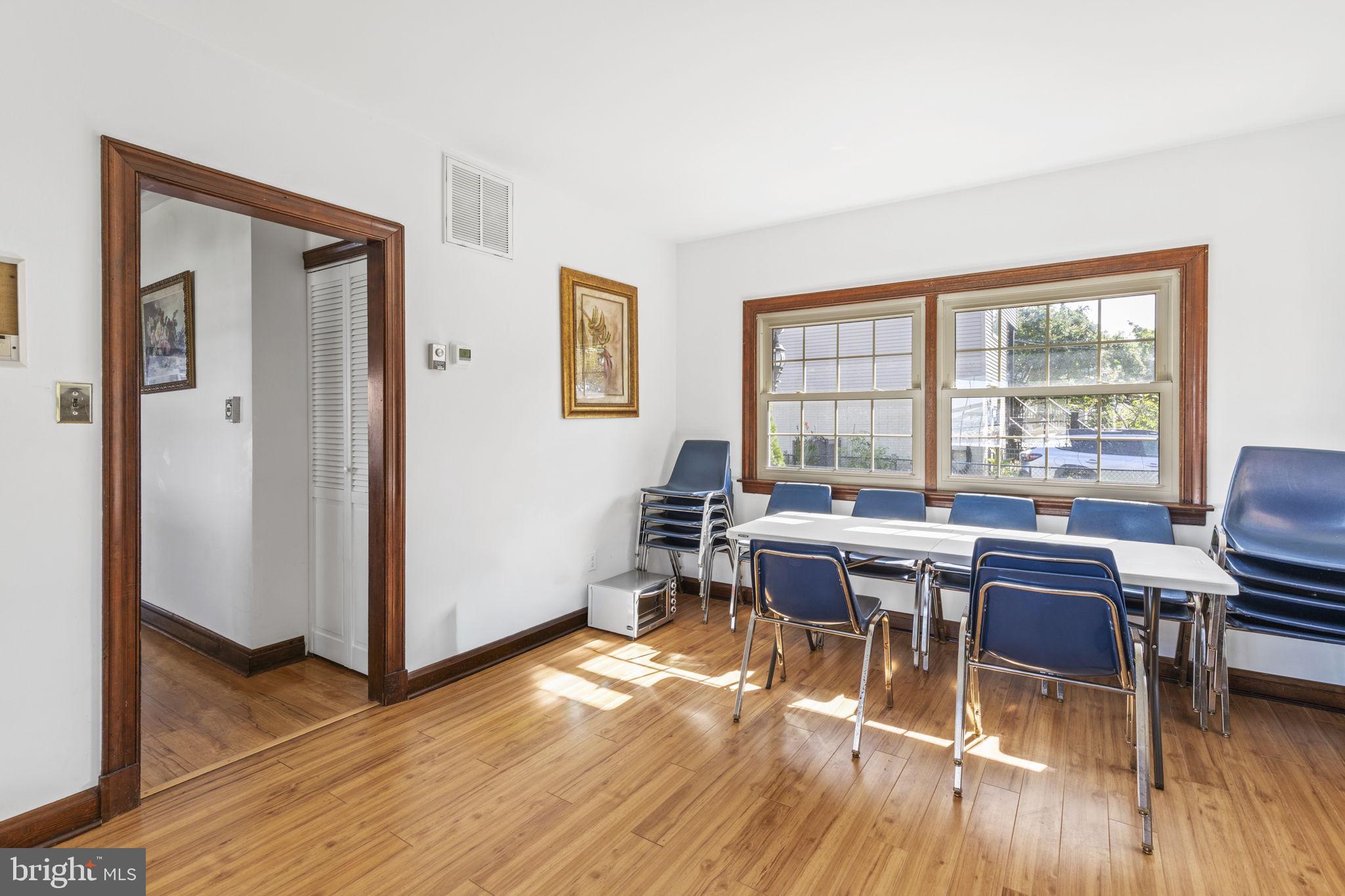 BAYSIDE BEACH - Residential Lease