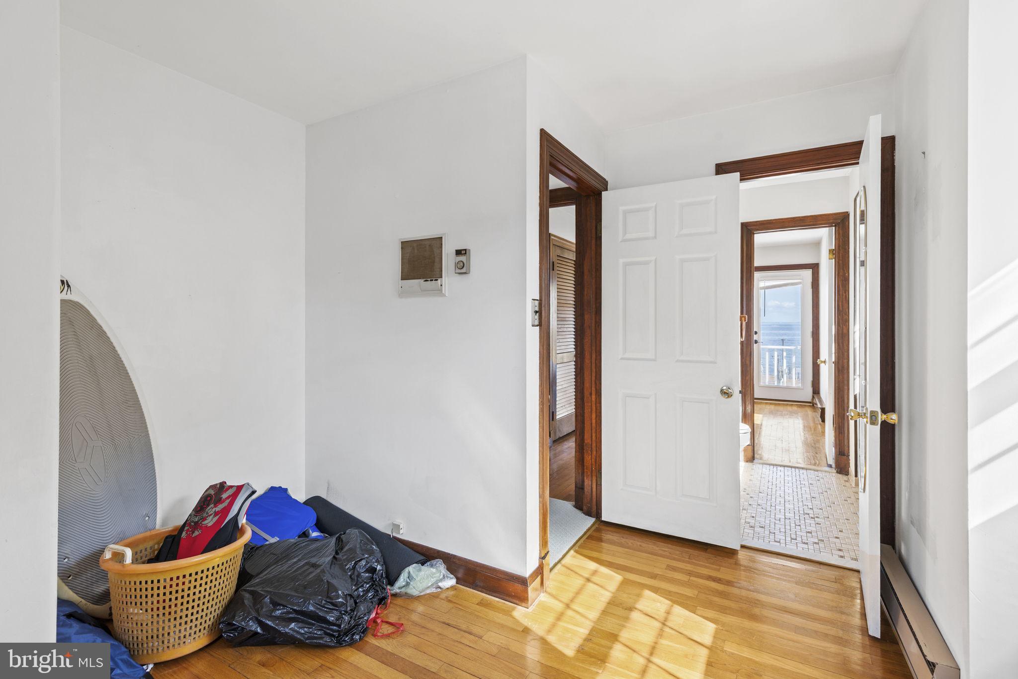 BAYSIDE BEACH - Residential Lease