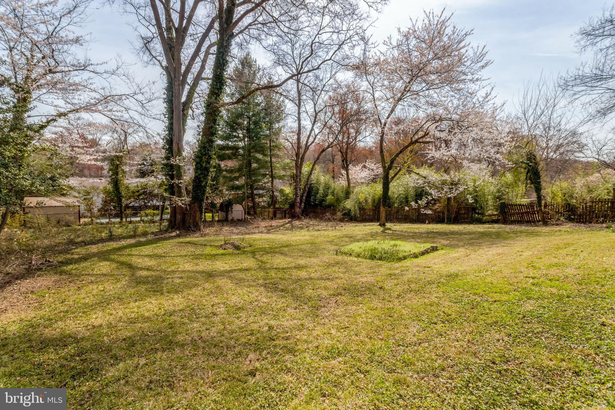 8501 RICHMOND AVENUE