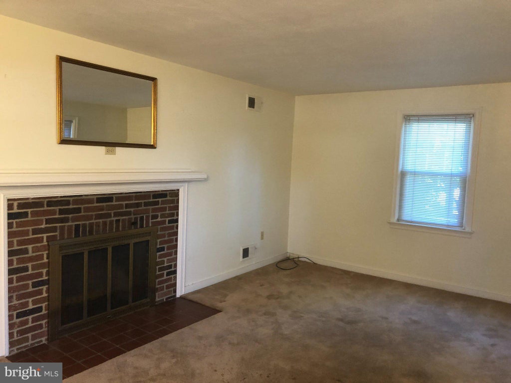 Photo of 353 Edgehill Road, YORK, PA 17403 (MLS # PAYK2114104)