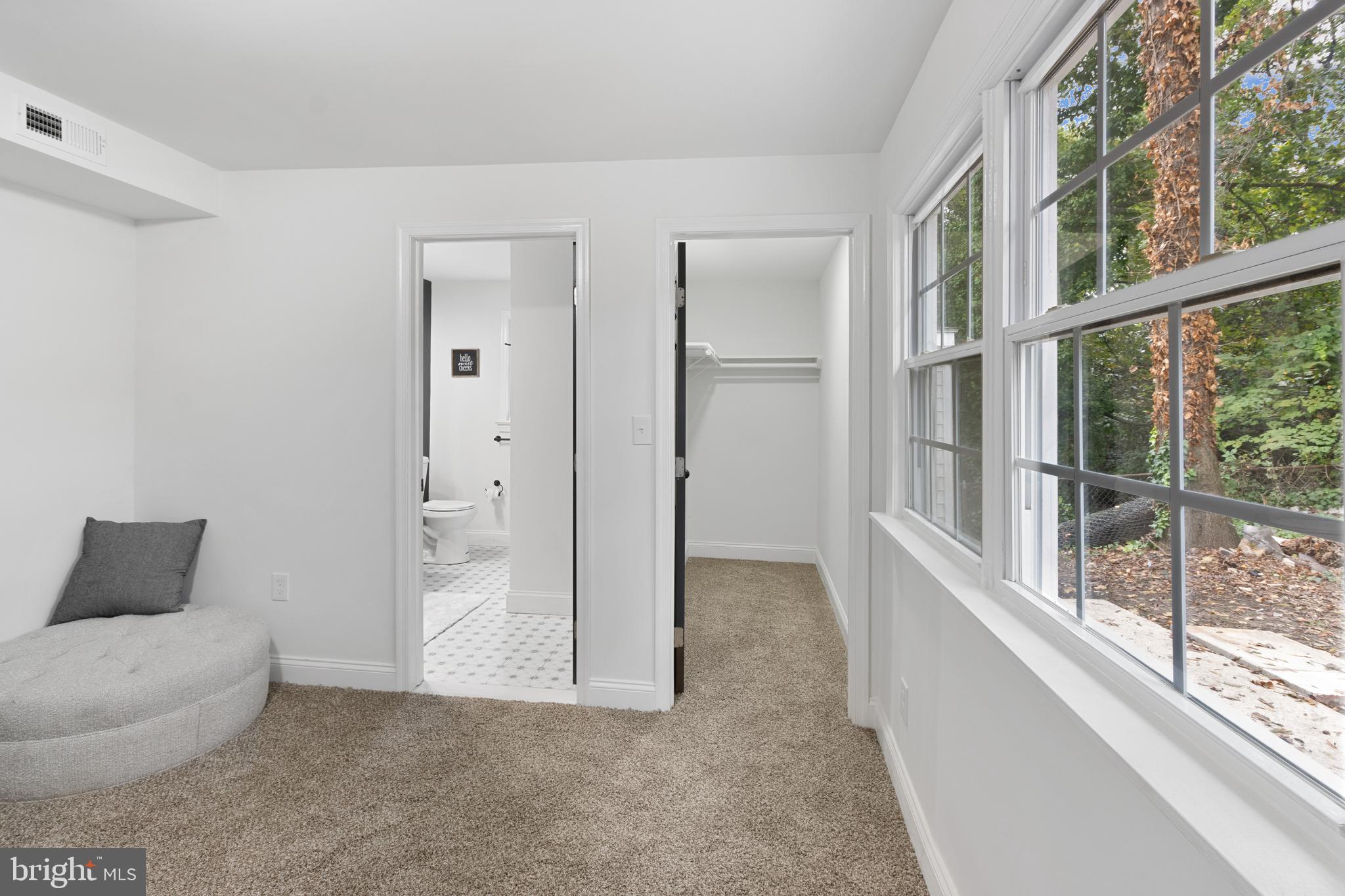 FOREST HEIGHTS - Residential