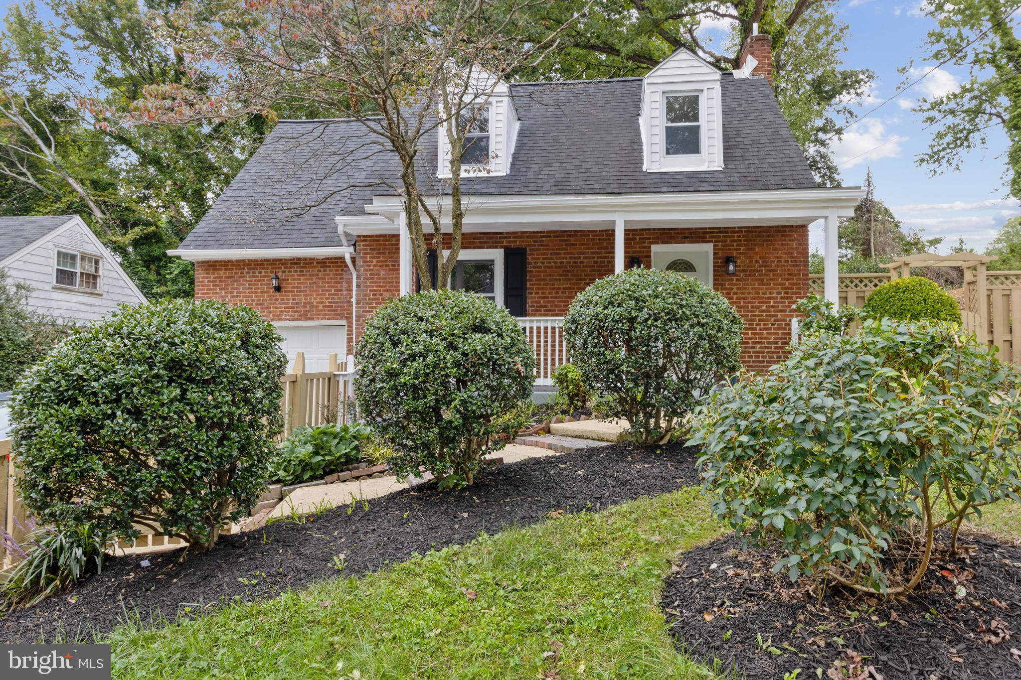 FOREST HEIGHTS - Residential