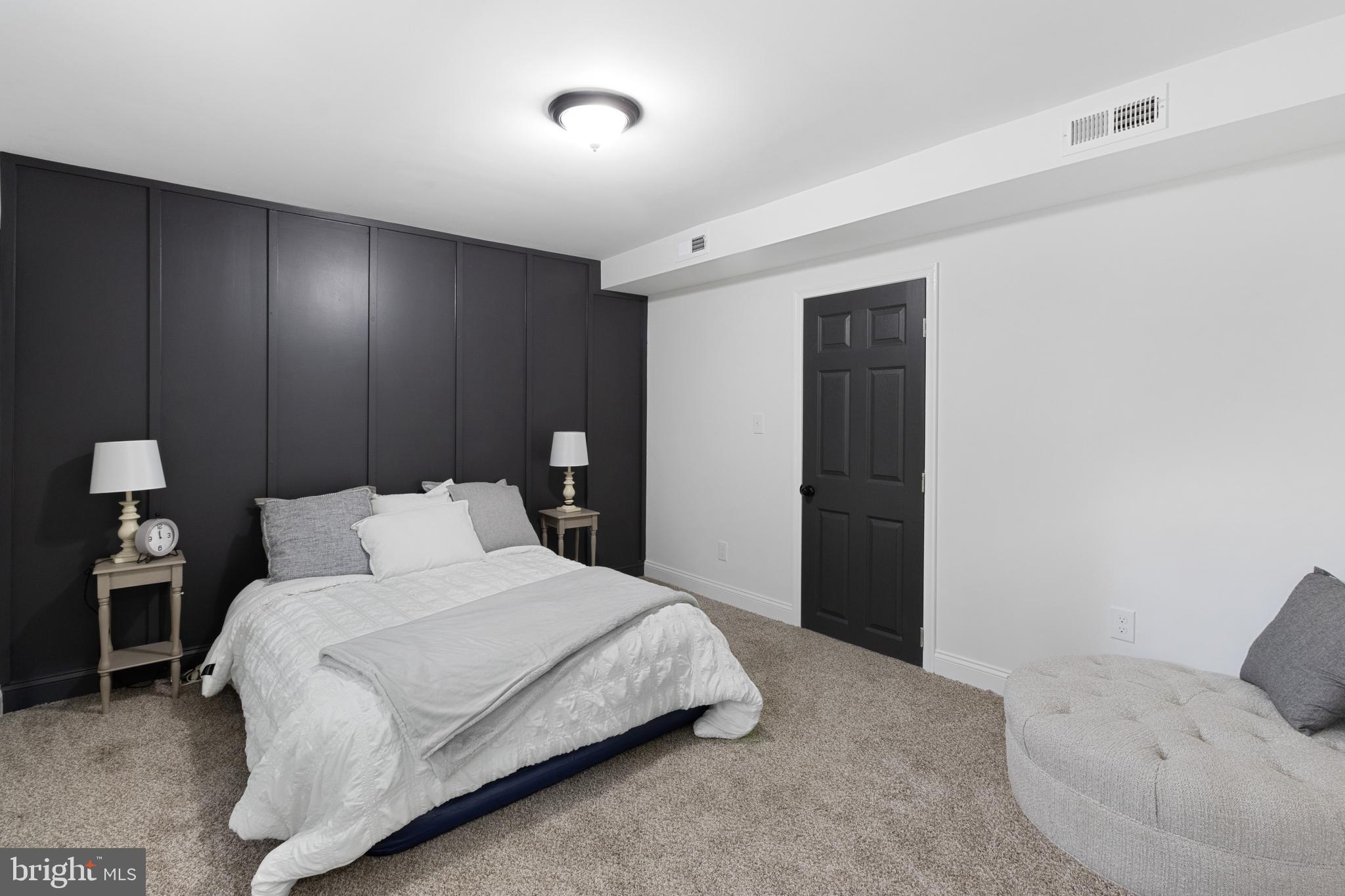 FOREST HEIGHTS - Residential