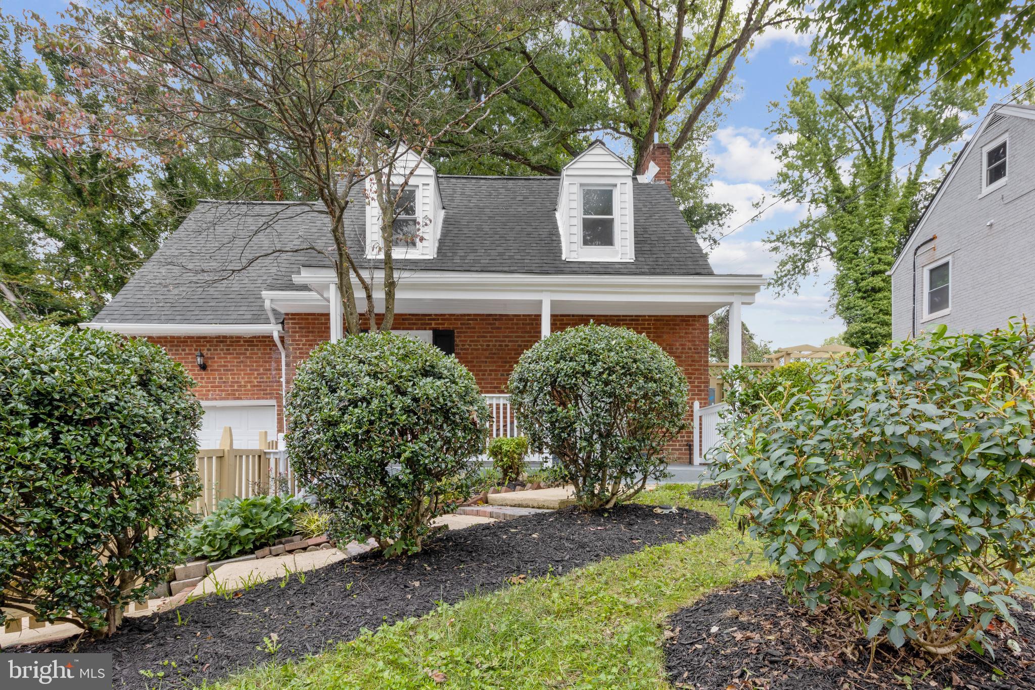 FOREST HEIGHTS - Residential