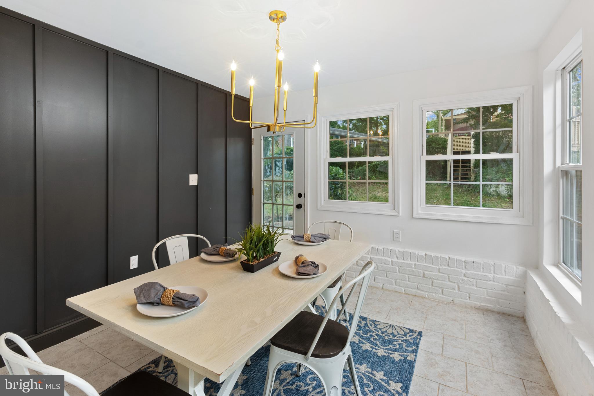 FOREST HEIGHTS - Residential