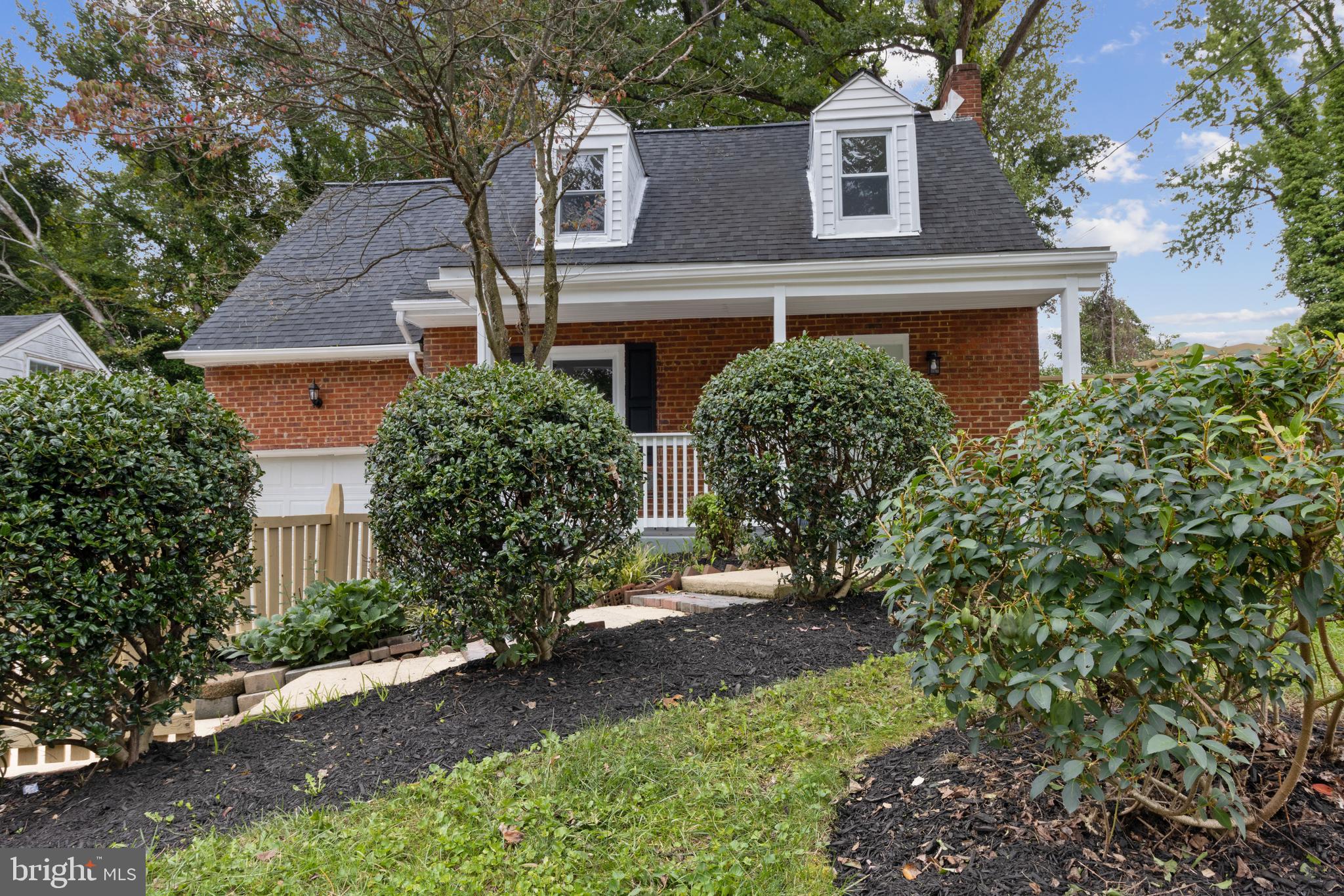 FOREST HEIGHTS - Residential