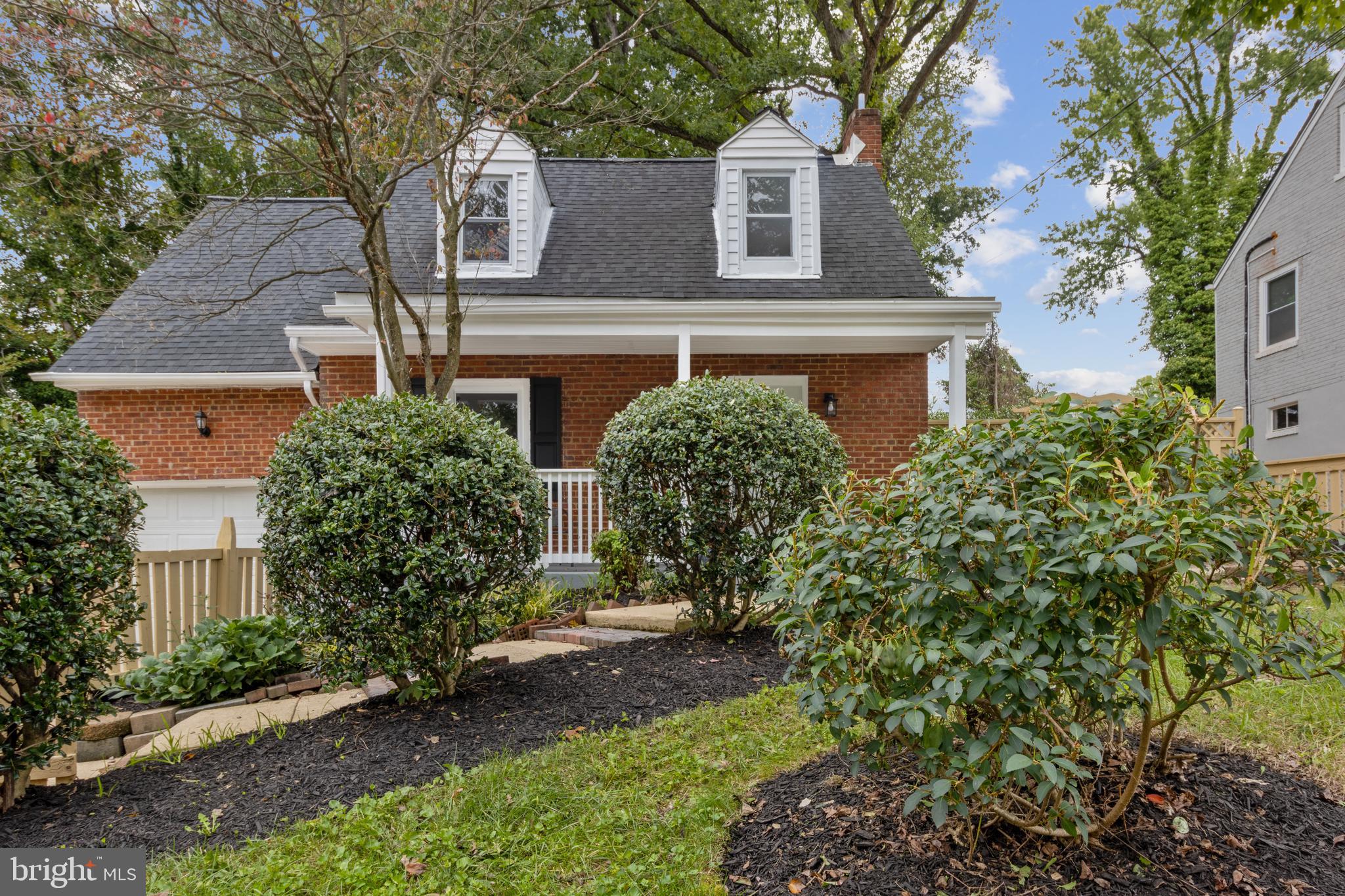 FOREST HEIGHTS - Residential