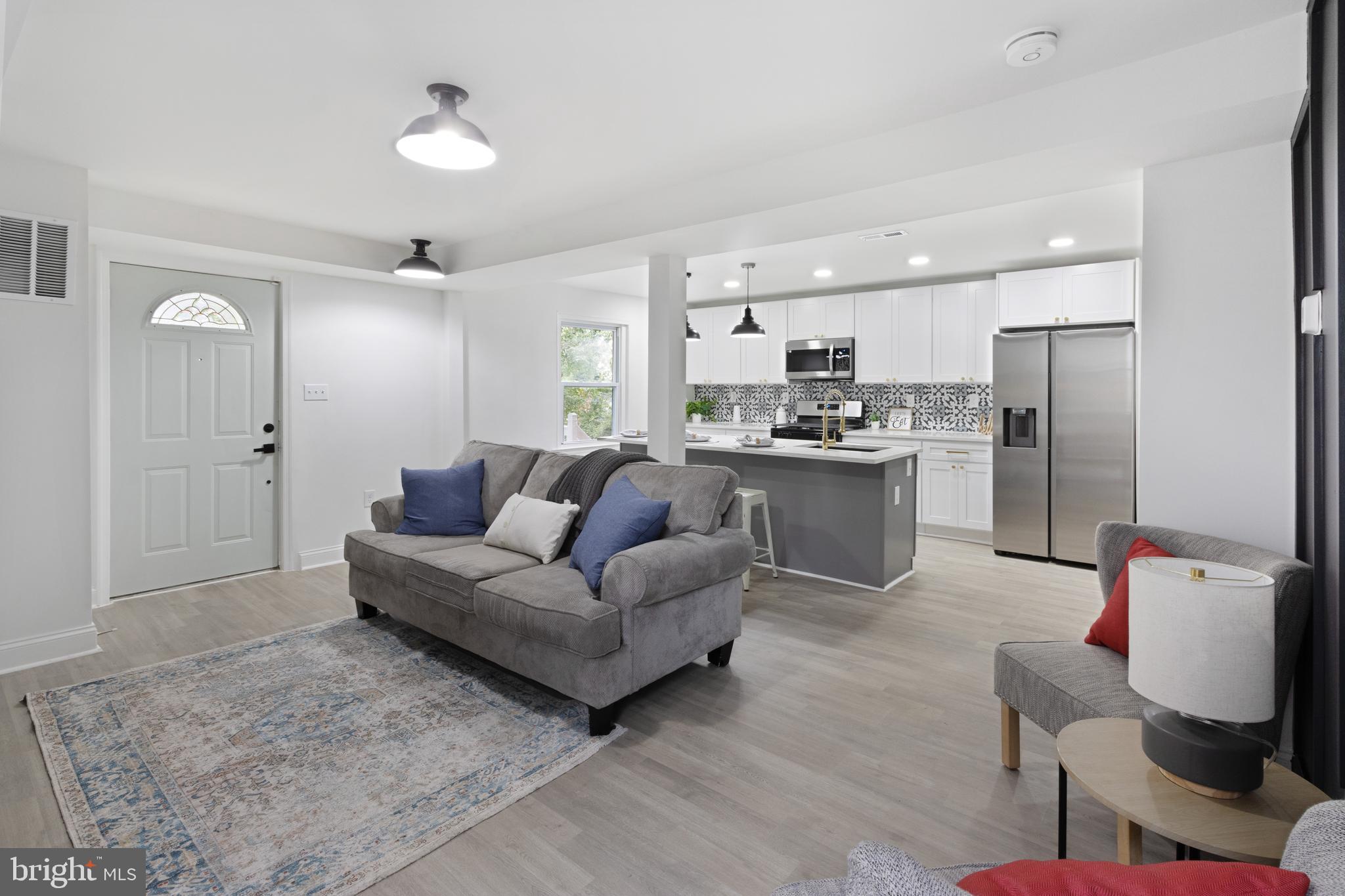 FOREST HEIGHTS - Residential