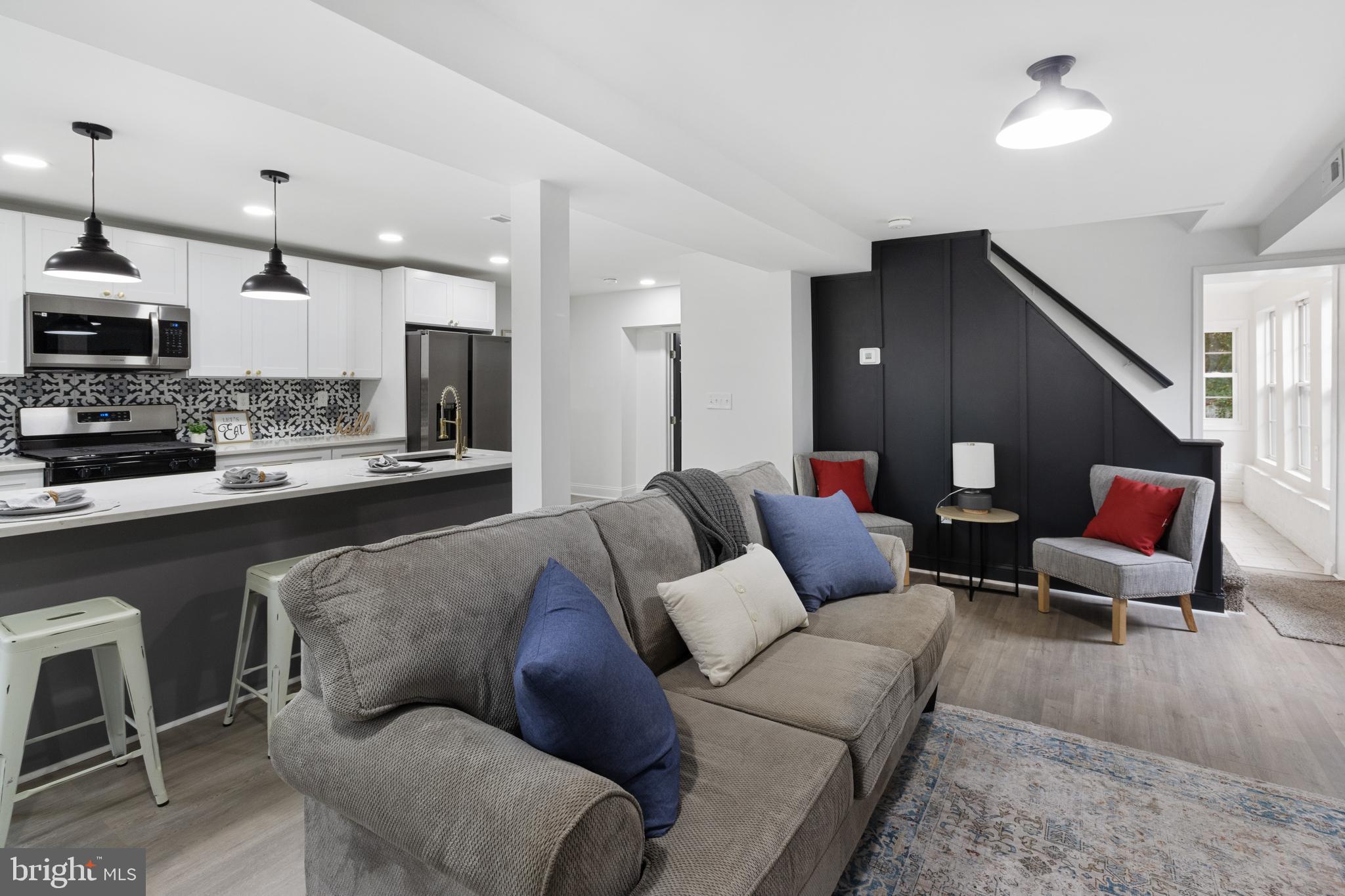 FOREST HEIGHTS - Residential