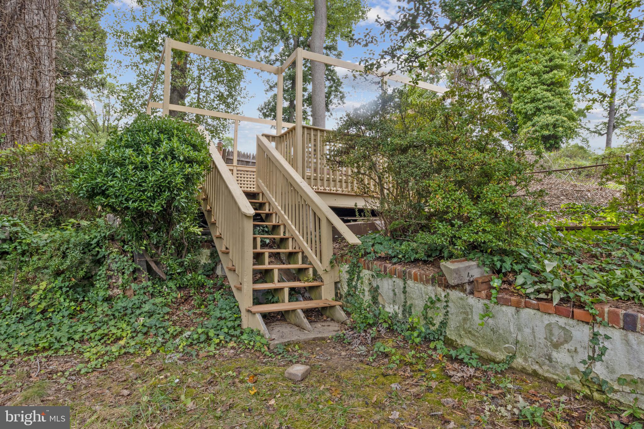 FOREST HEIGHTS - Residential