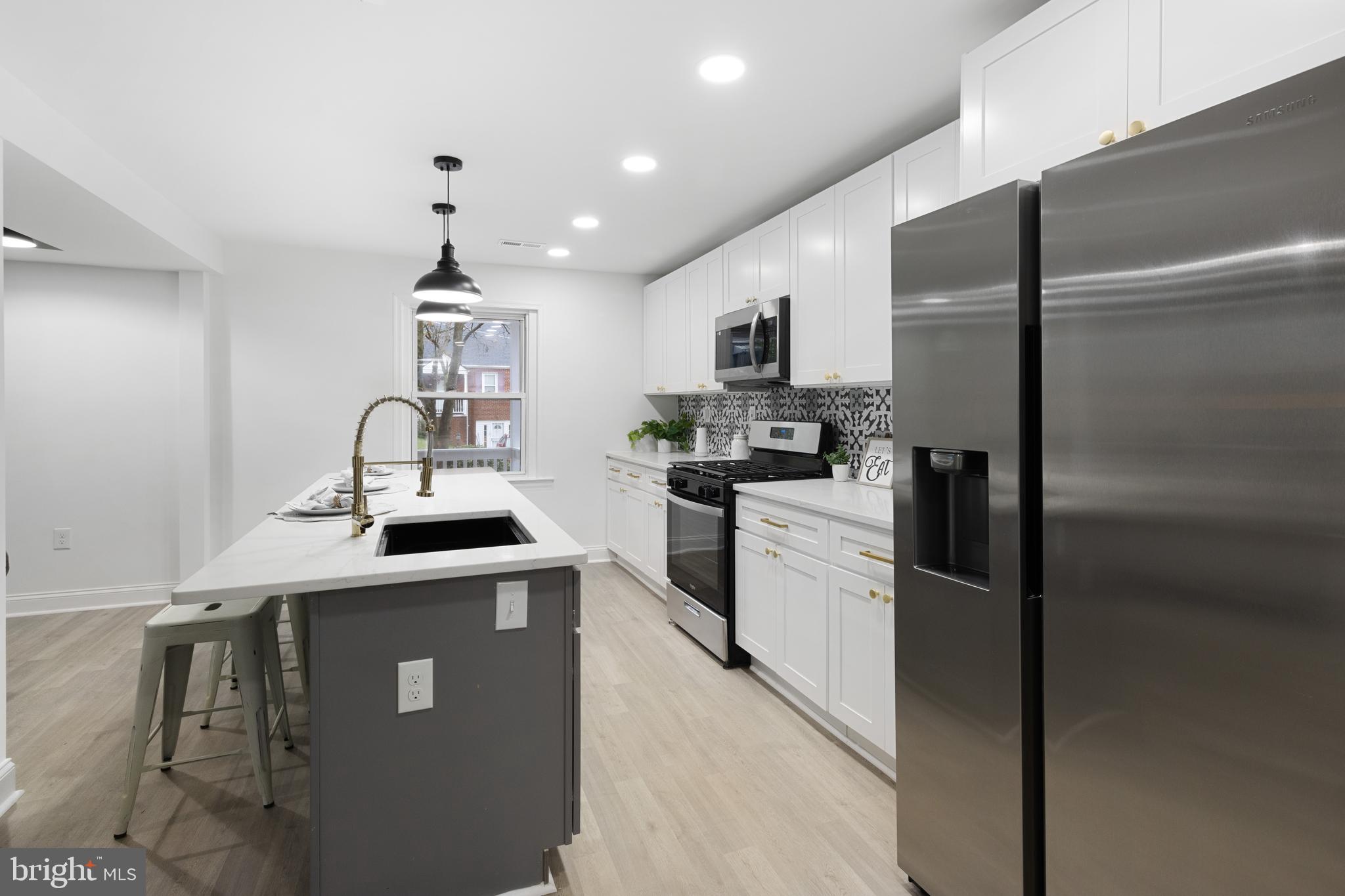 FOREST HEIGHTS - Residential