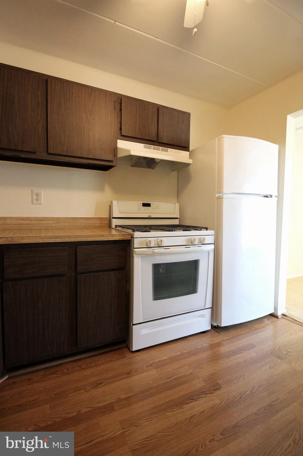 HUNTINGTON CLUB - Residential Lease