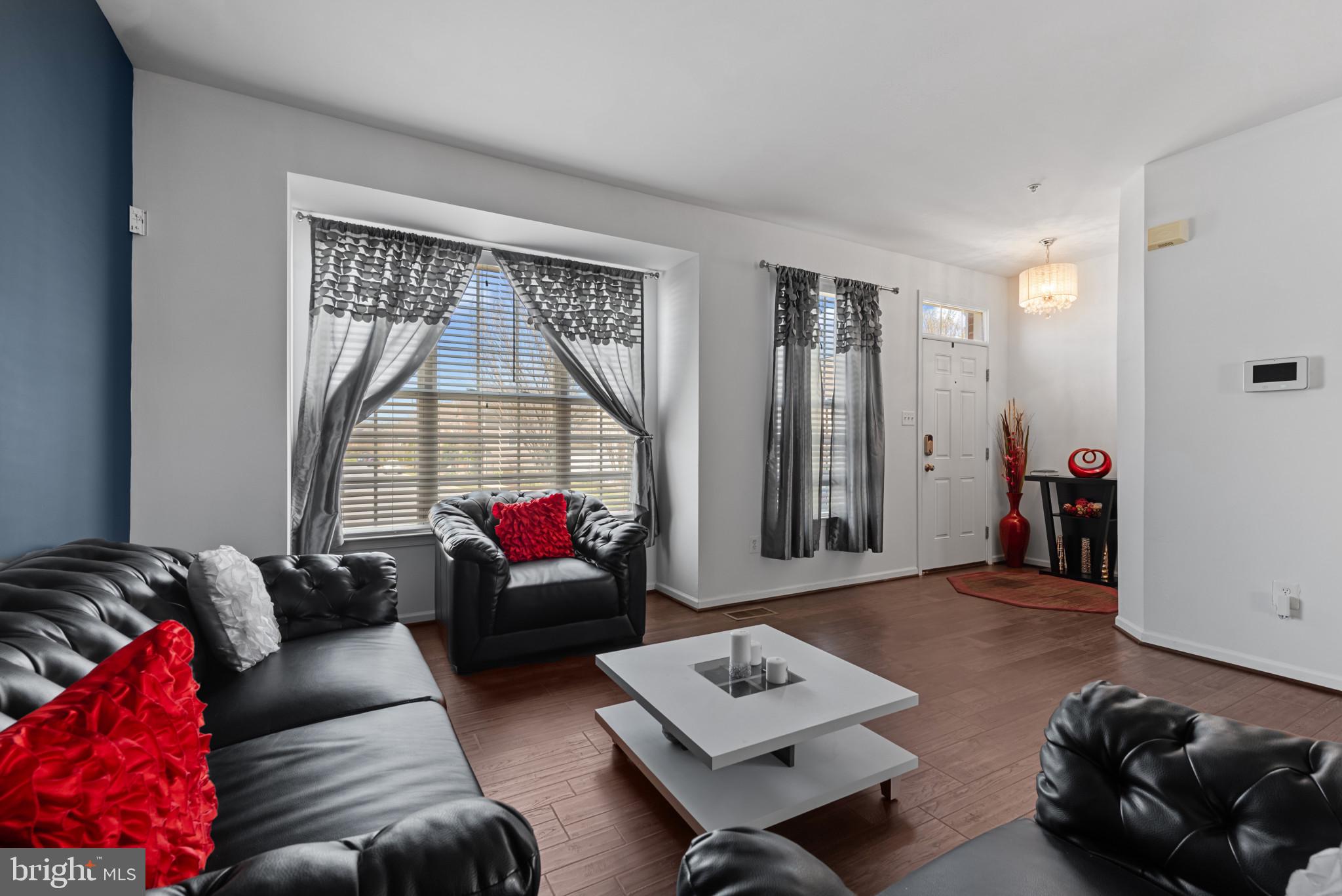 MIRAMAR LANDING - Residential