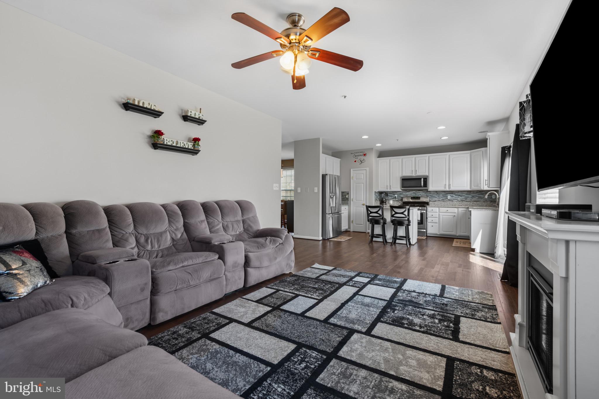 MIRAMAR LANDING - Residential