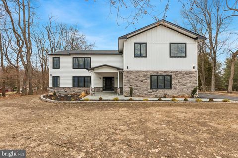 Photo of 780 Hobbs Road, WAYNE, PA 19087 (MLS # PAMC2163706)