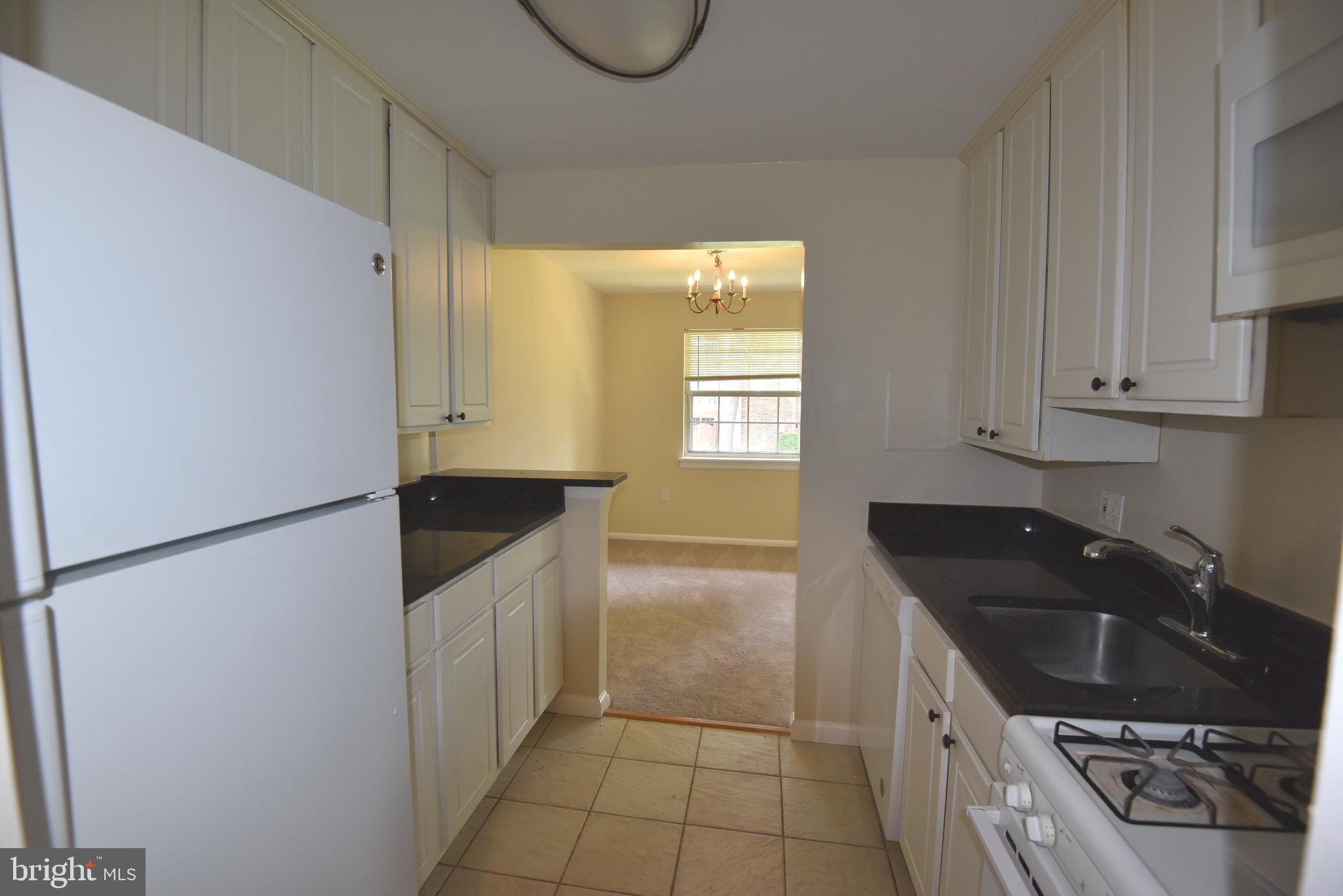 MC LEAN CHASE - Residential Lease