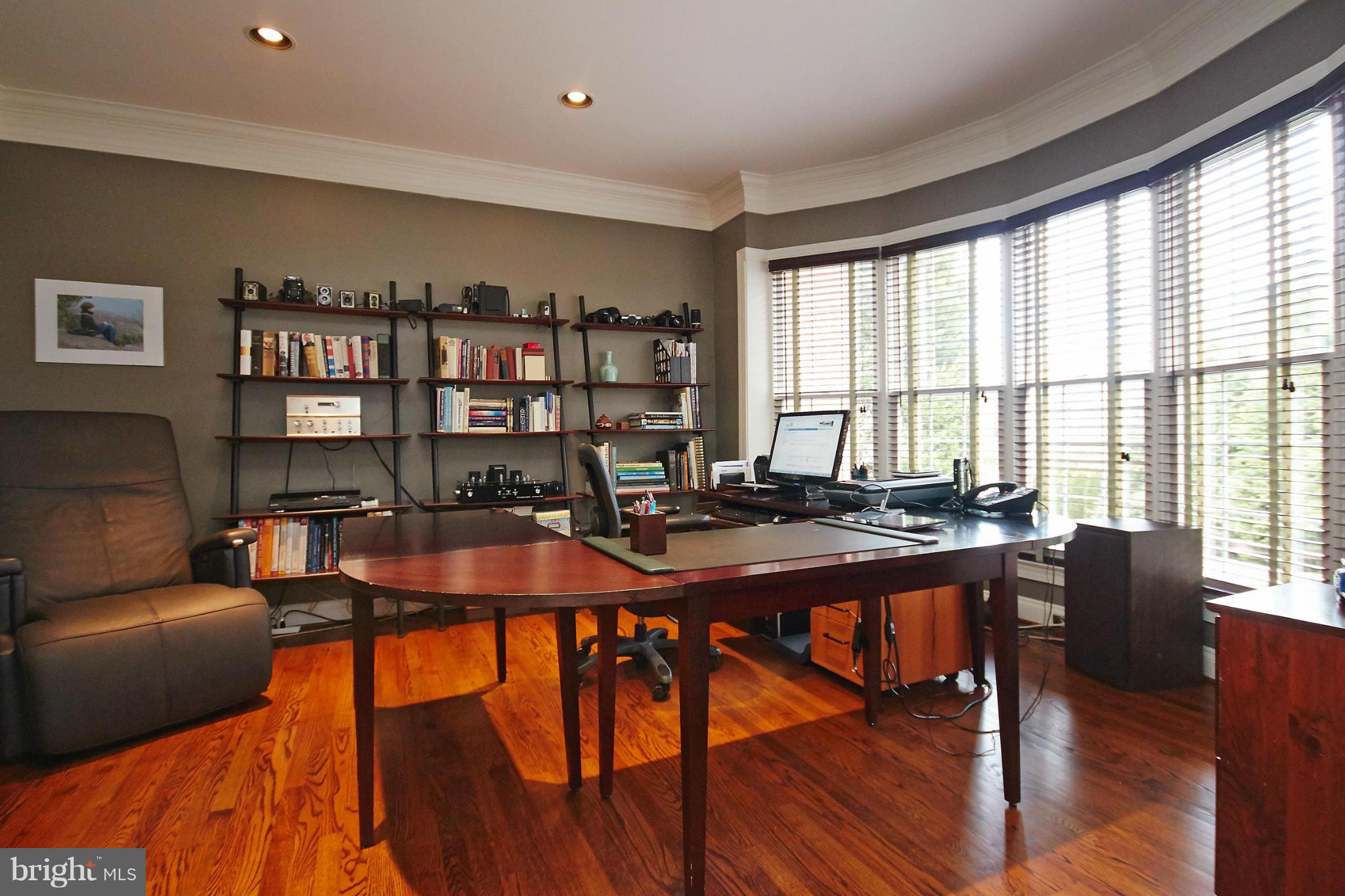 WALDEN OF MCLEAN - Residential