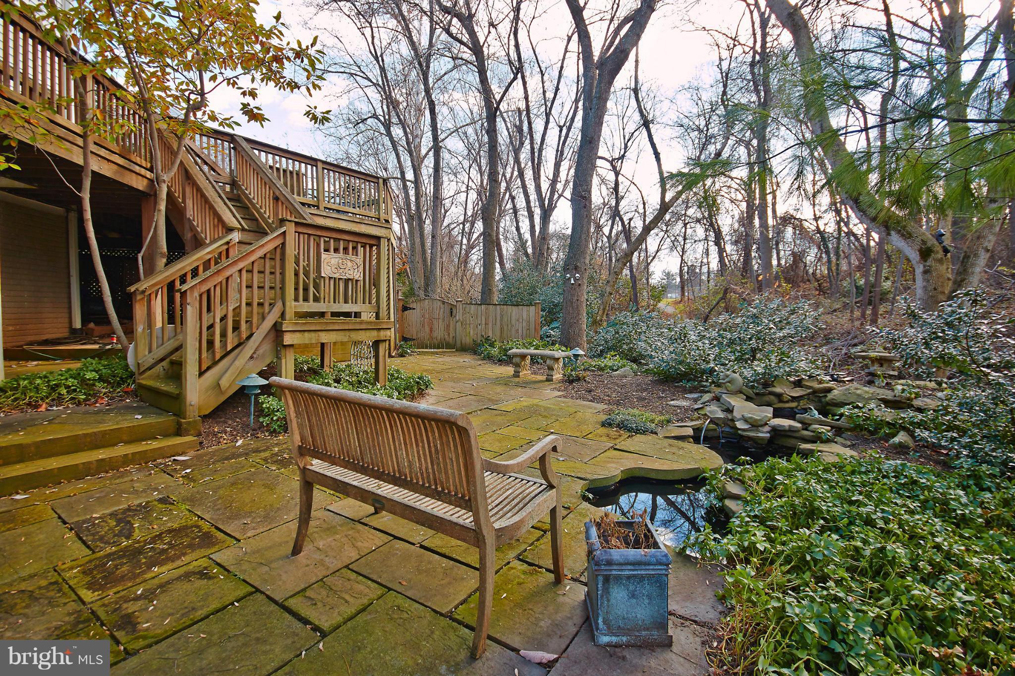 WALDEN OF MCLEAN - Residential