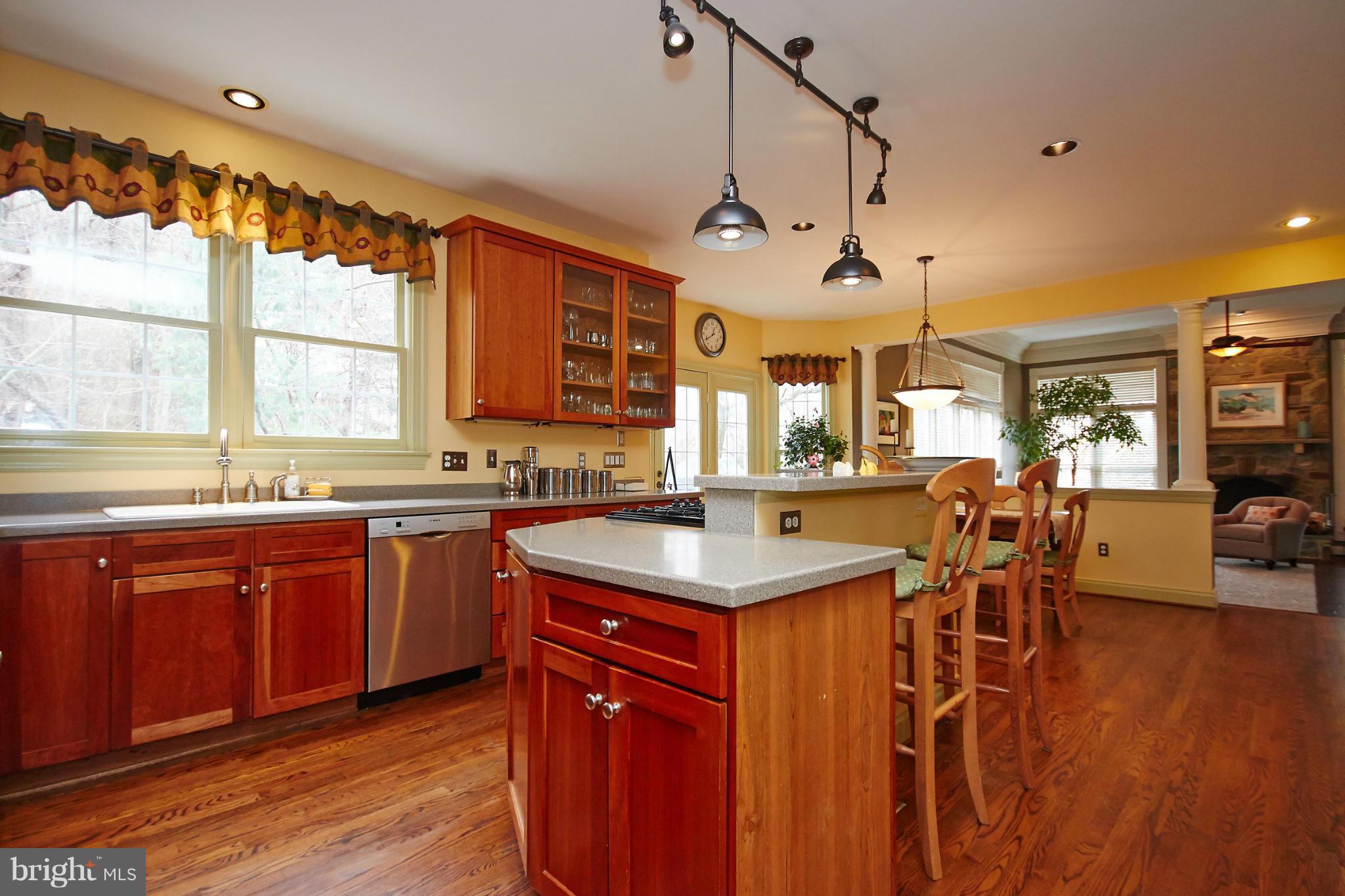 WALDEN OF MCLEAN - Residential