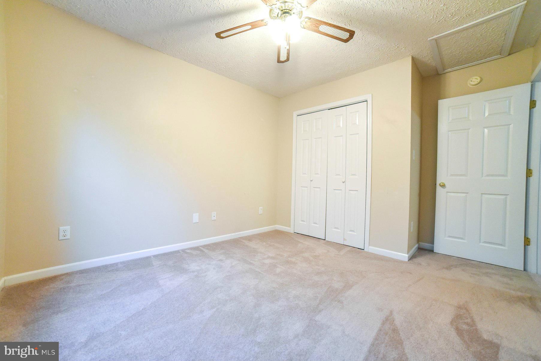 ESSEX SOUTH - Residential Lease