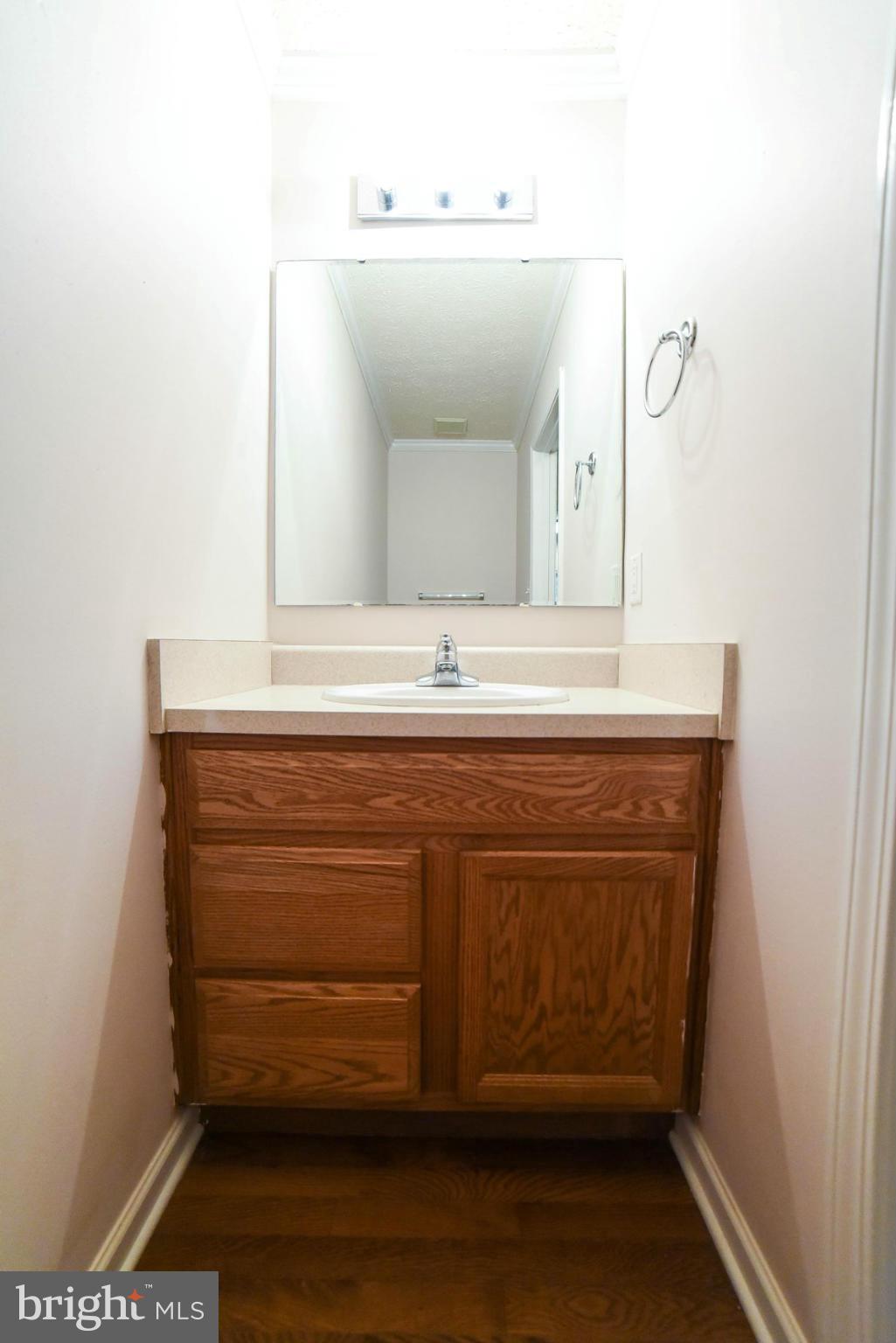 ESSEX SOUTH - Residential Lease