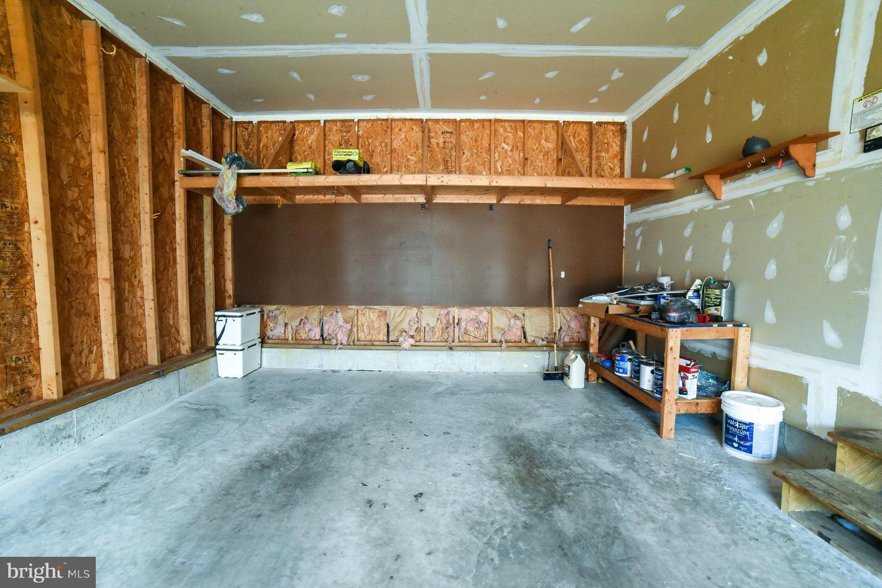 ESSEX SOUTH - Residential Lease