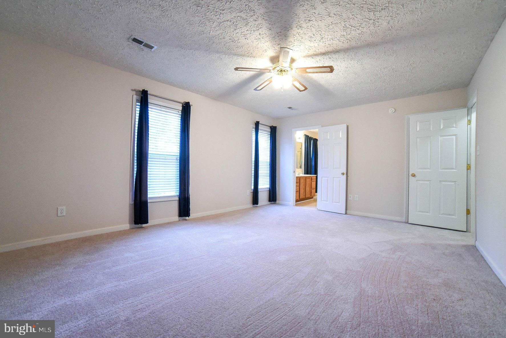 ESSEX SOUTH - Residential Lease