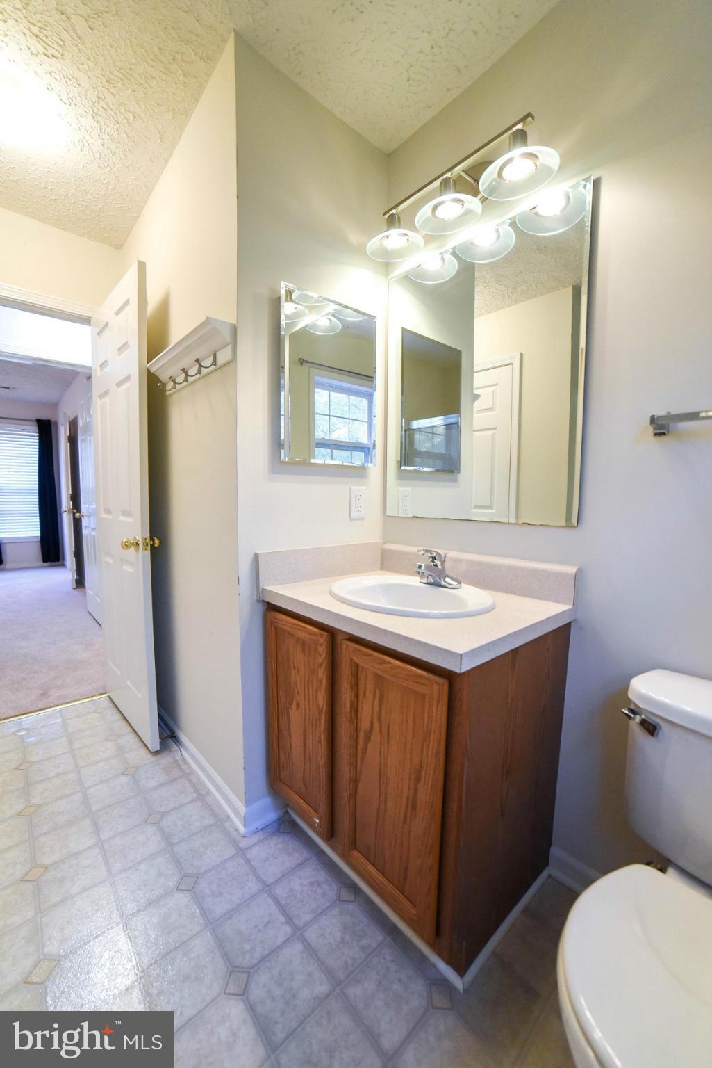 ESSEX SOUTH - Residential Lease