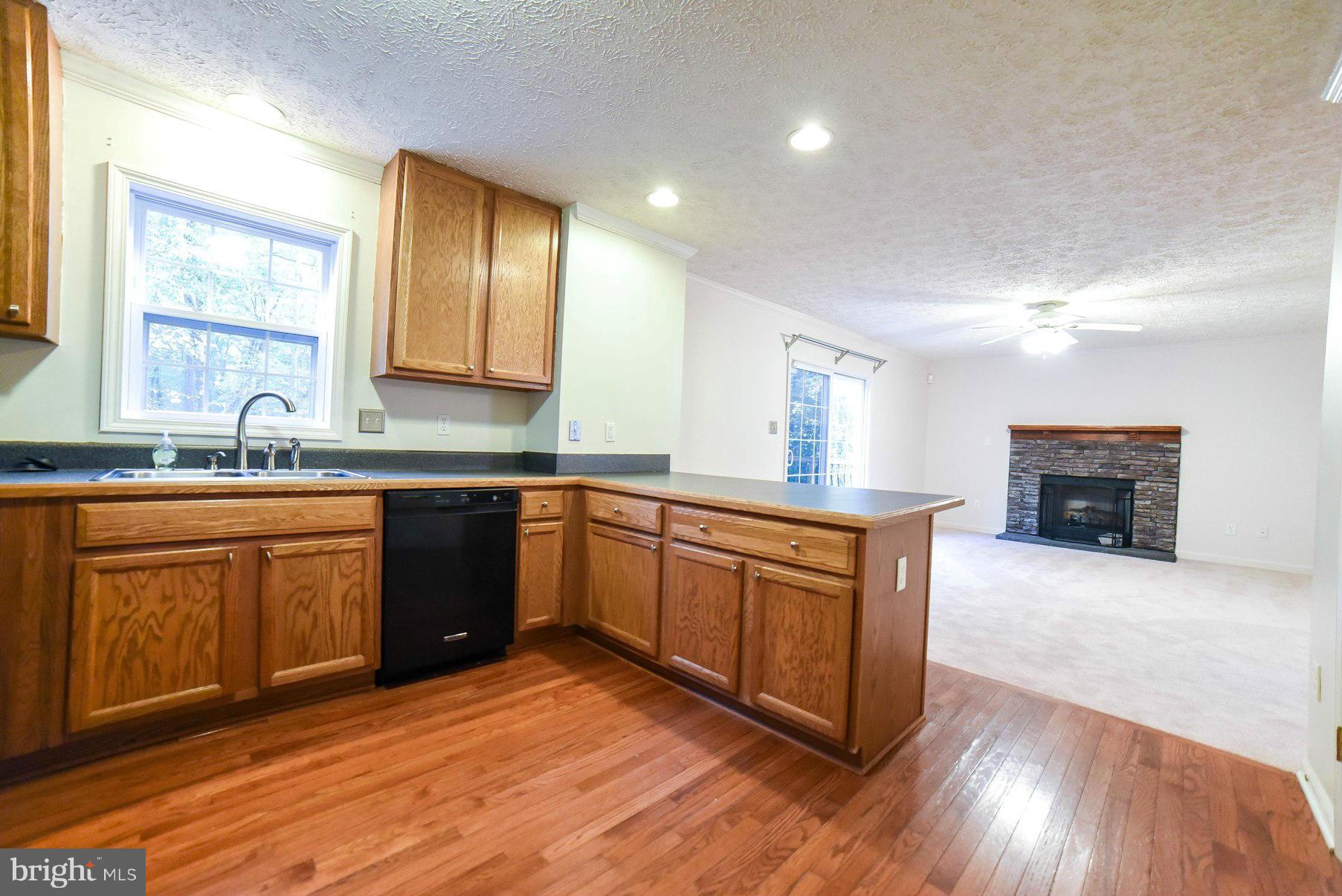 ESSEX SOUTH - Residential Lease