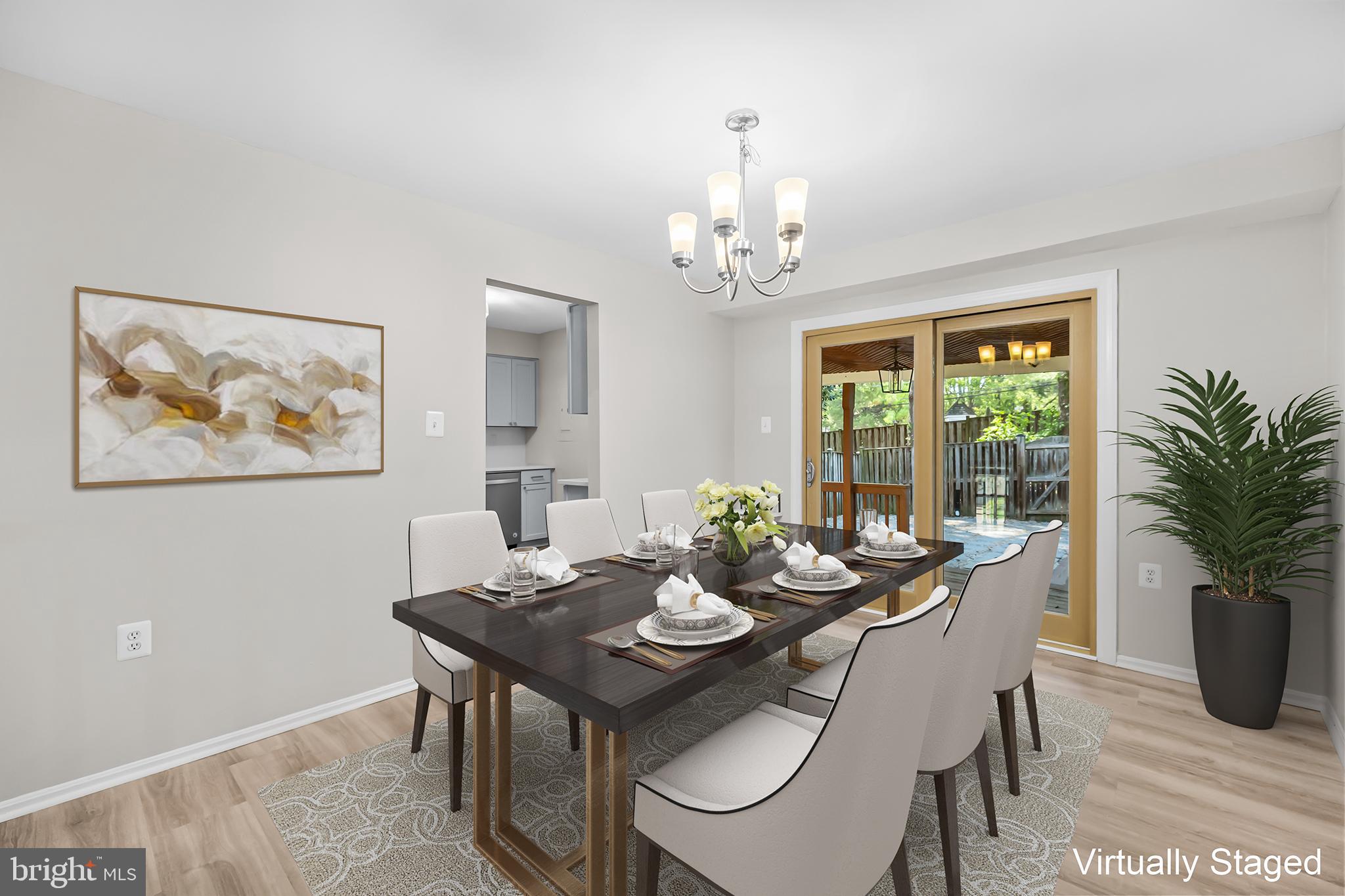 BURKE STATION SQUARE - Residential