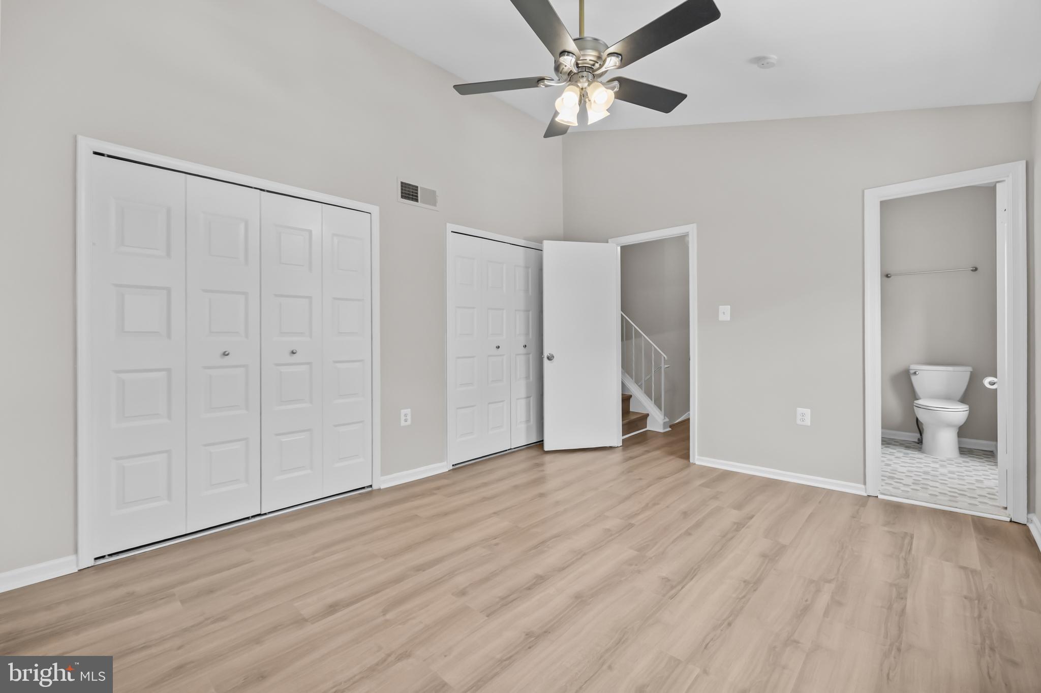 BURKE STATION SQUARE - Residential