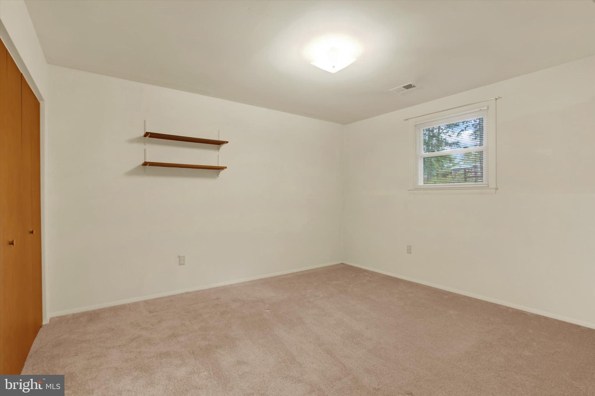 CARRIAGE HILLS - Residential