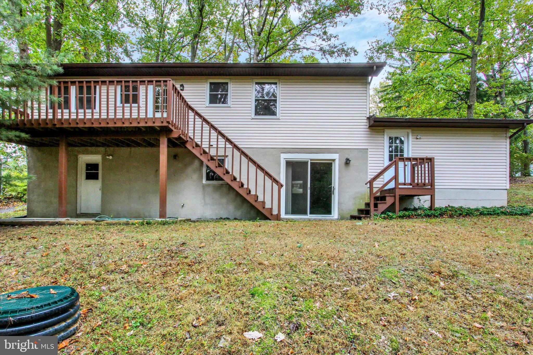 CARRIAGE HILLS - Residential