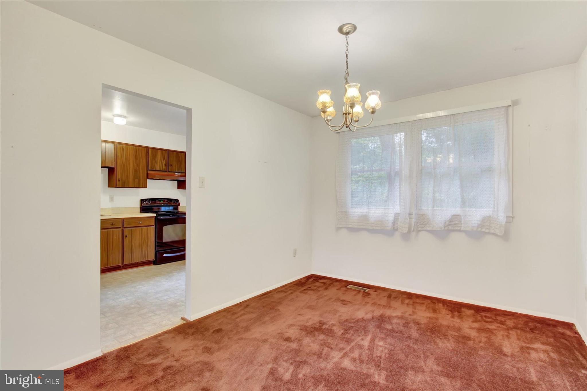 CARRIAGE HILLS - Residential