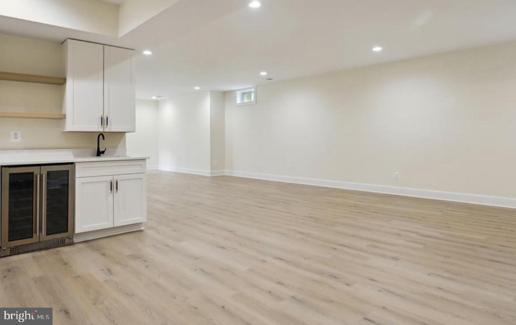 GRAYS OAKTON - Residential