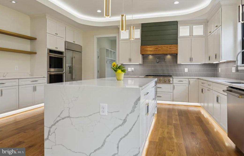 GRAYS OAKTON - Residential