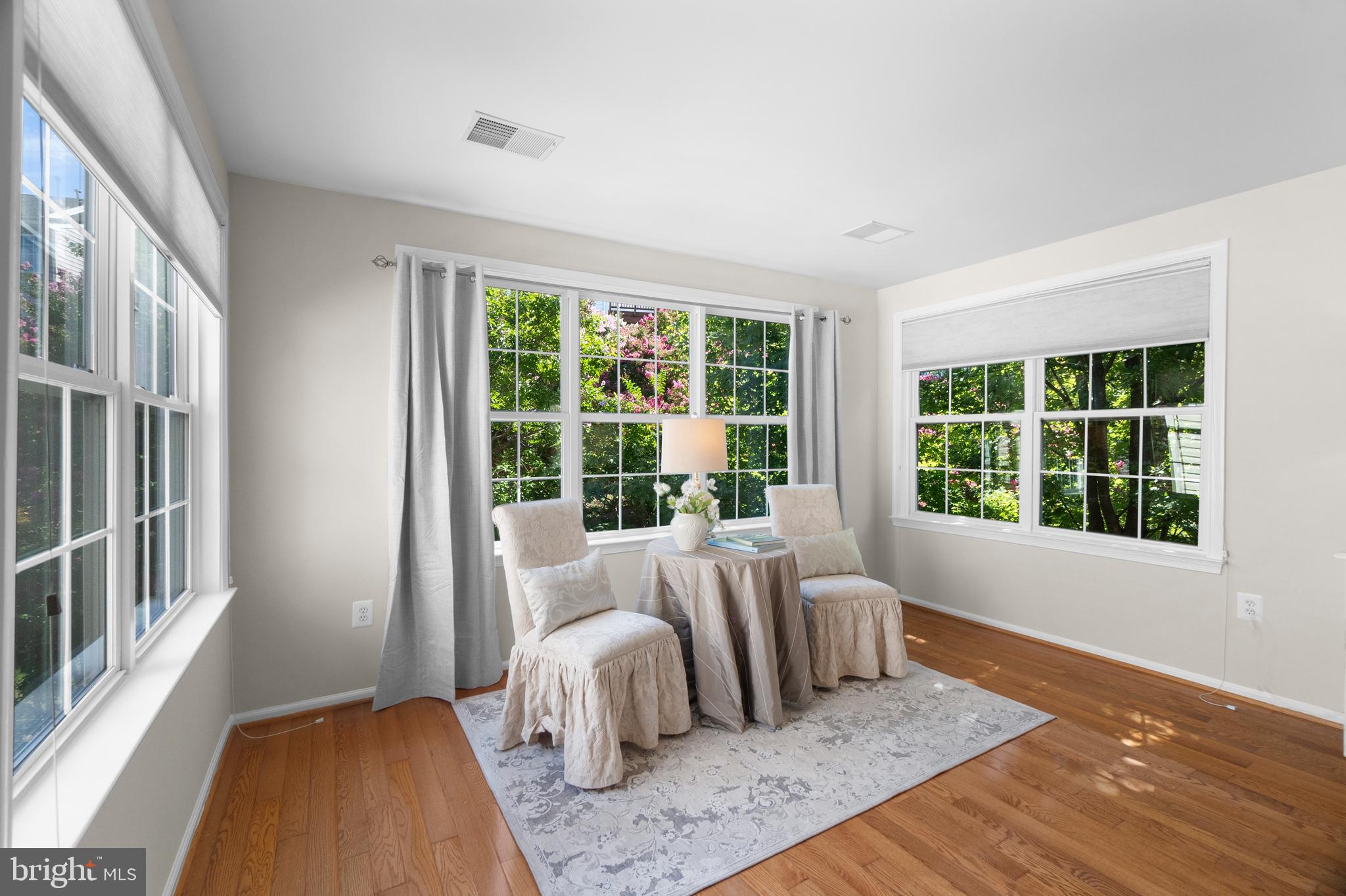 OVERLOOK - Residential