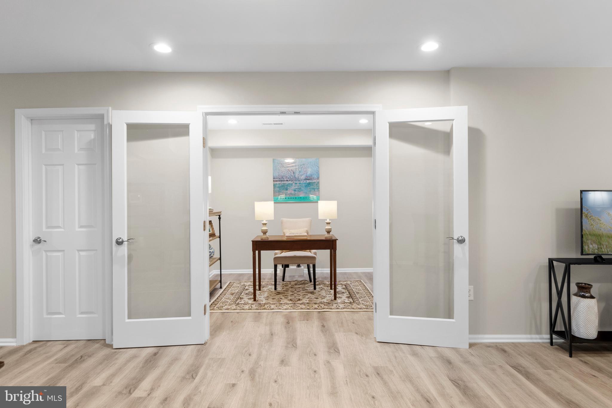 OVERLOOK - Residential