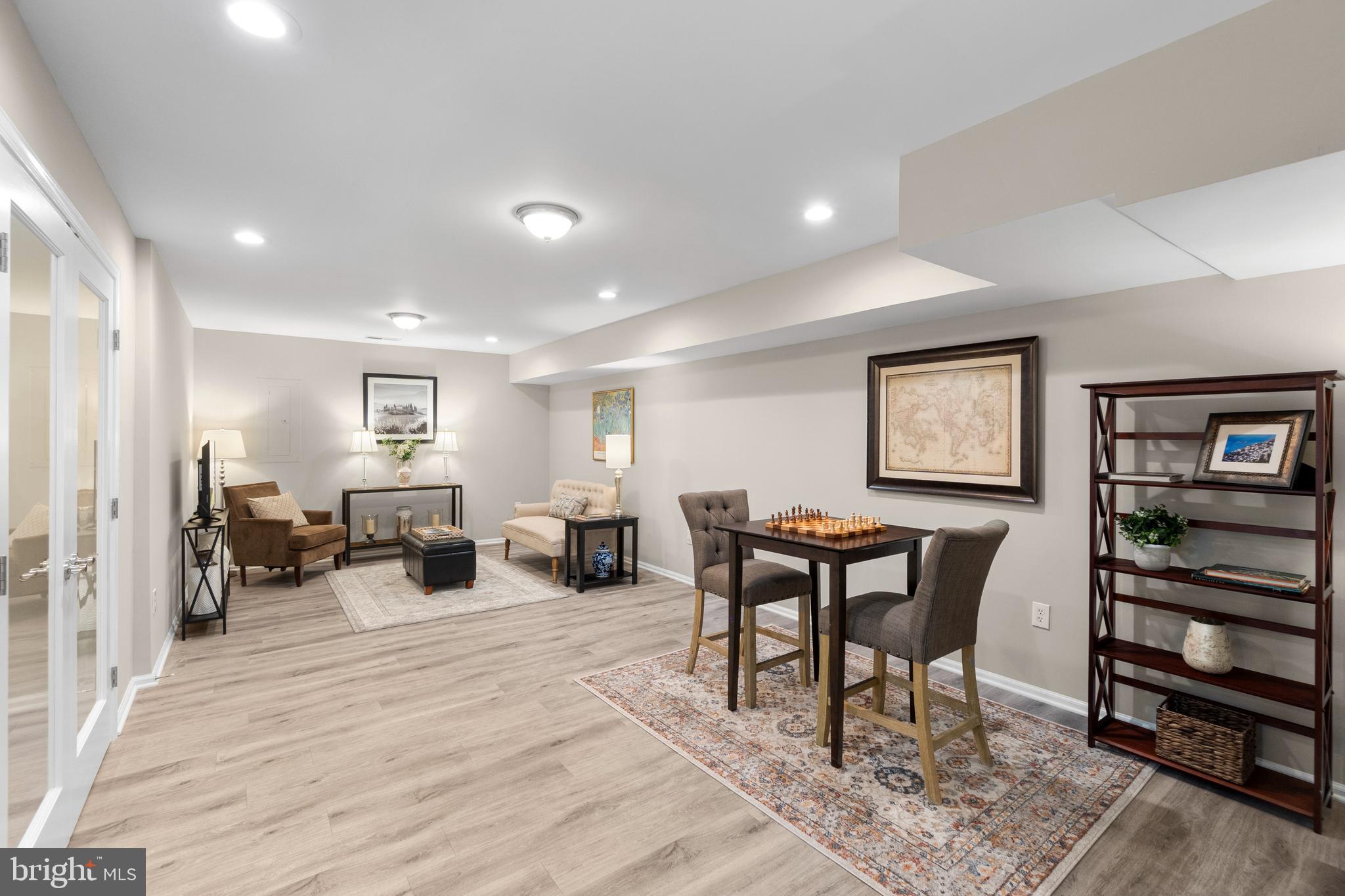 OVERLOOK - Residential