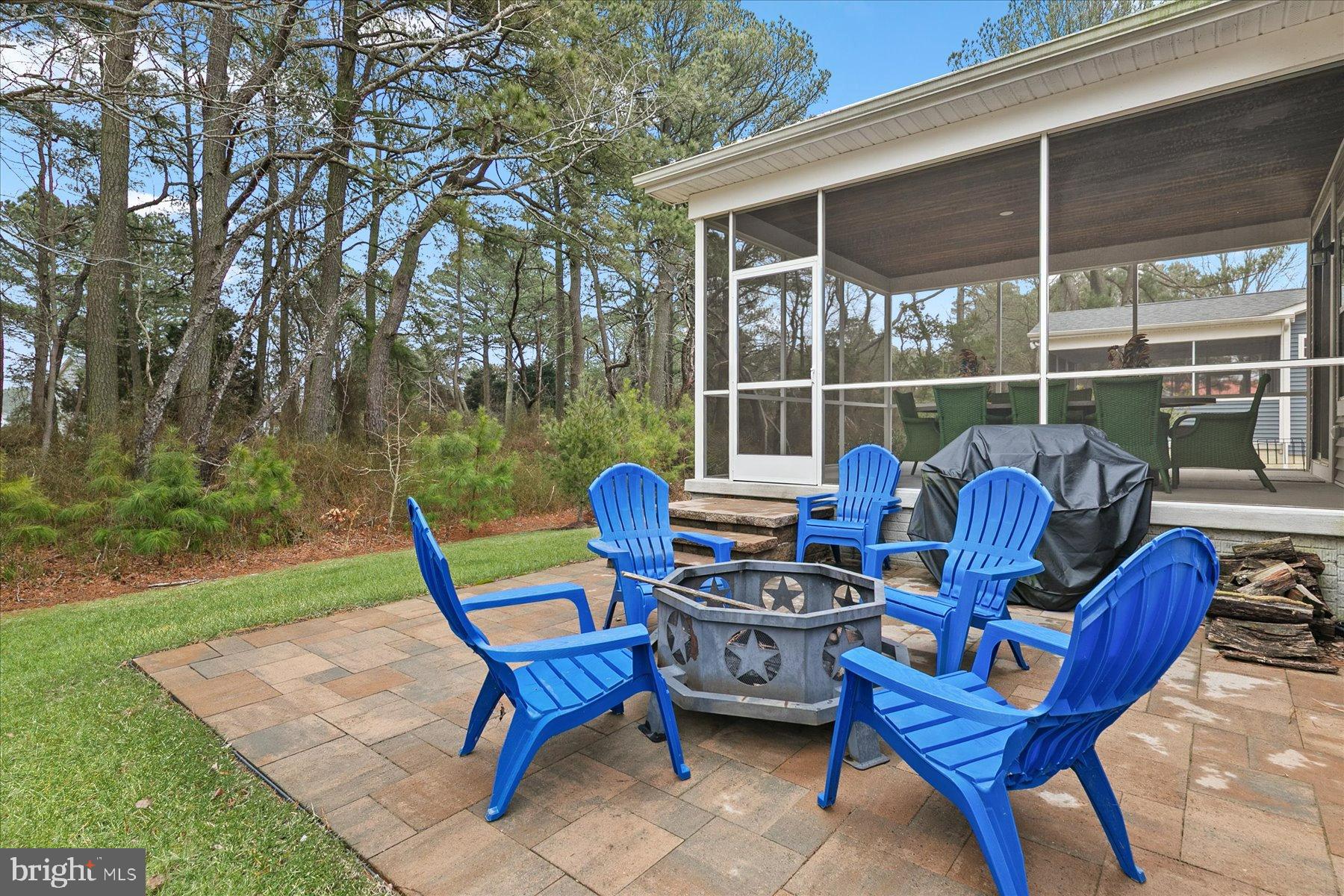 STINGRAY HARBOR - Residential