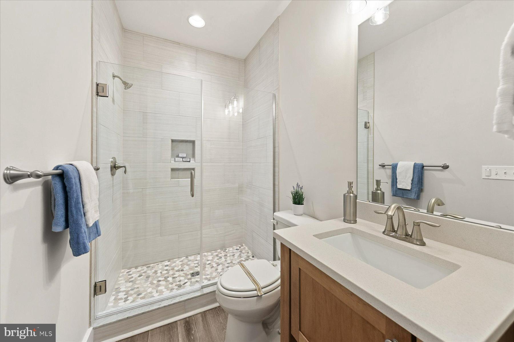 STINGRAY HARBOR - Residential