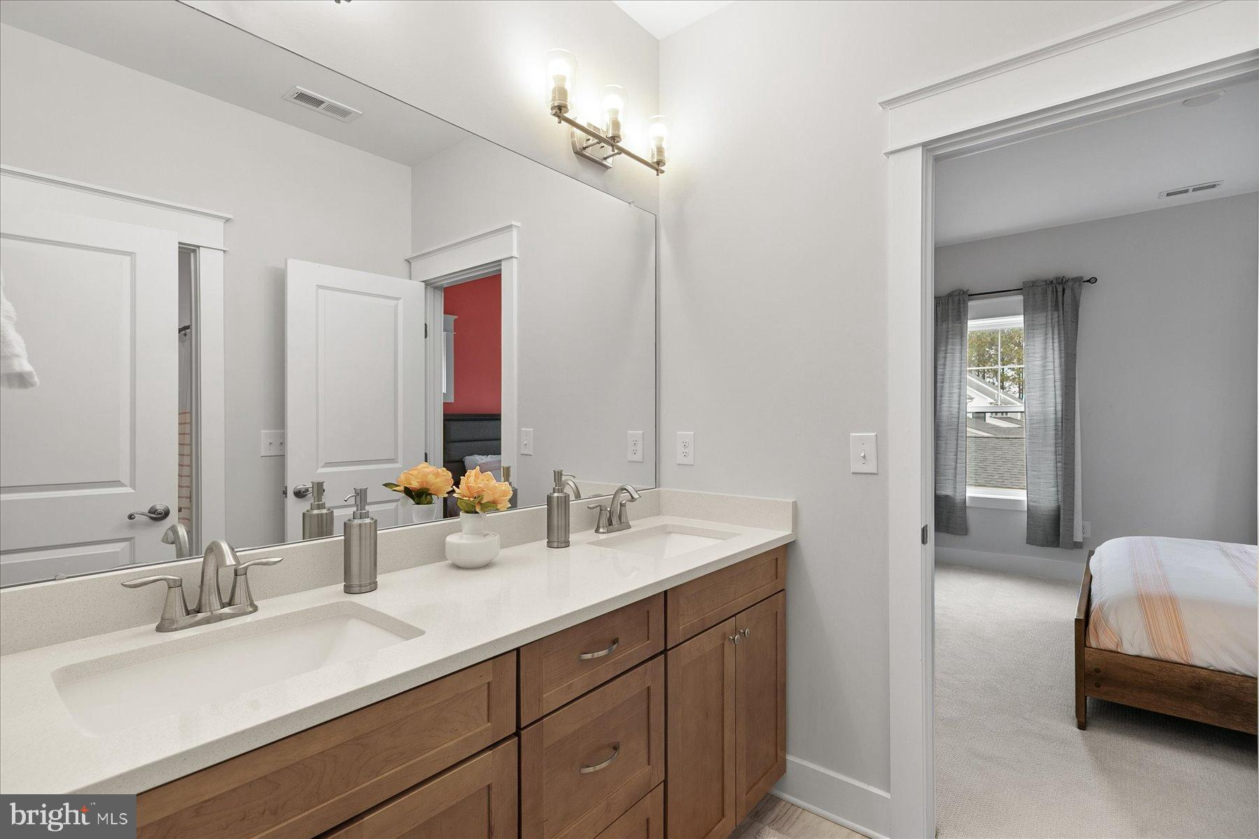 STINGRAY HARBOR - Residential