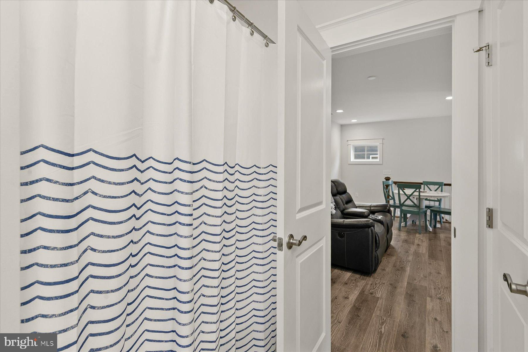 STINGRAY HARBOR - Residential