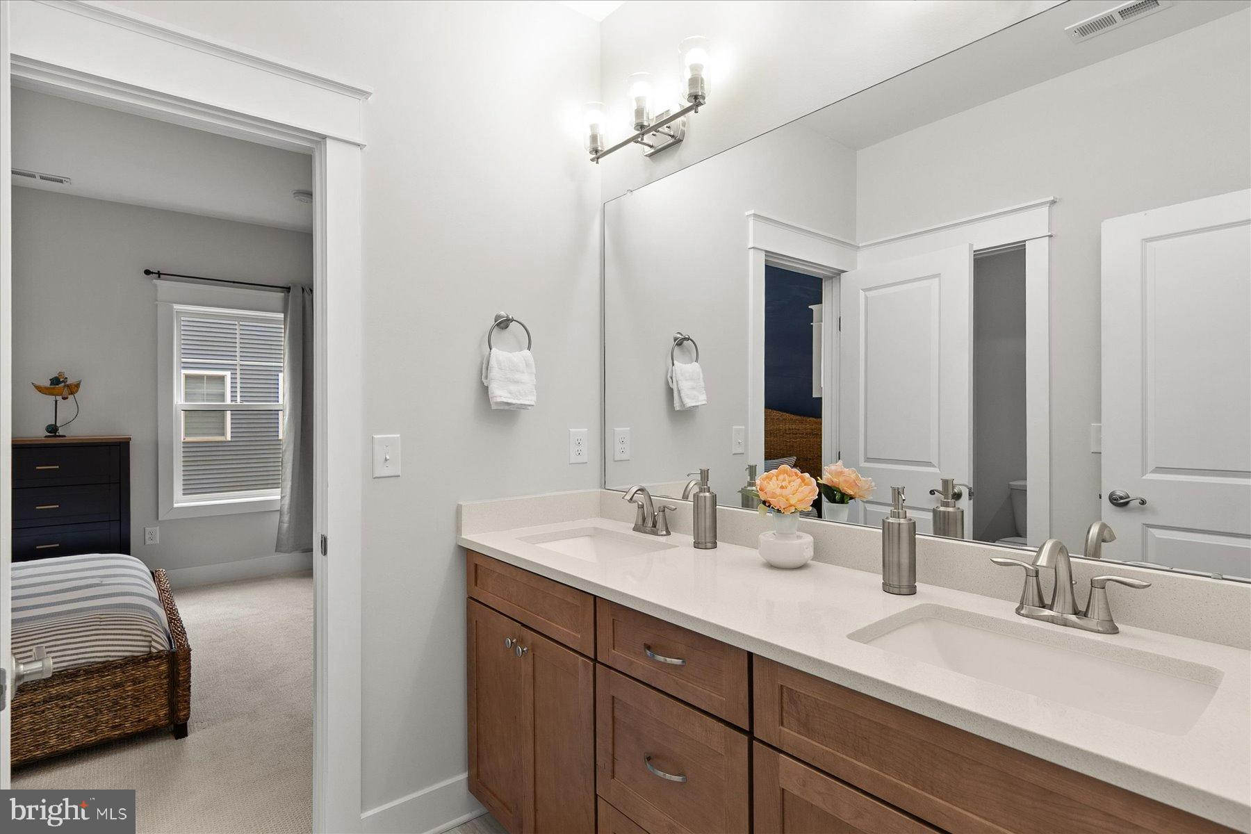 STINGRAY HARBOR - Residential