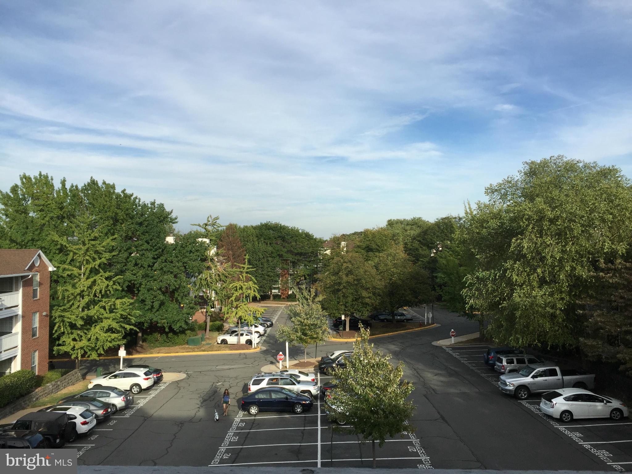 FOUNTAINS AT MCLEAN - Residential